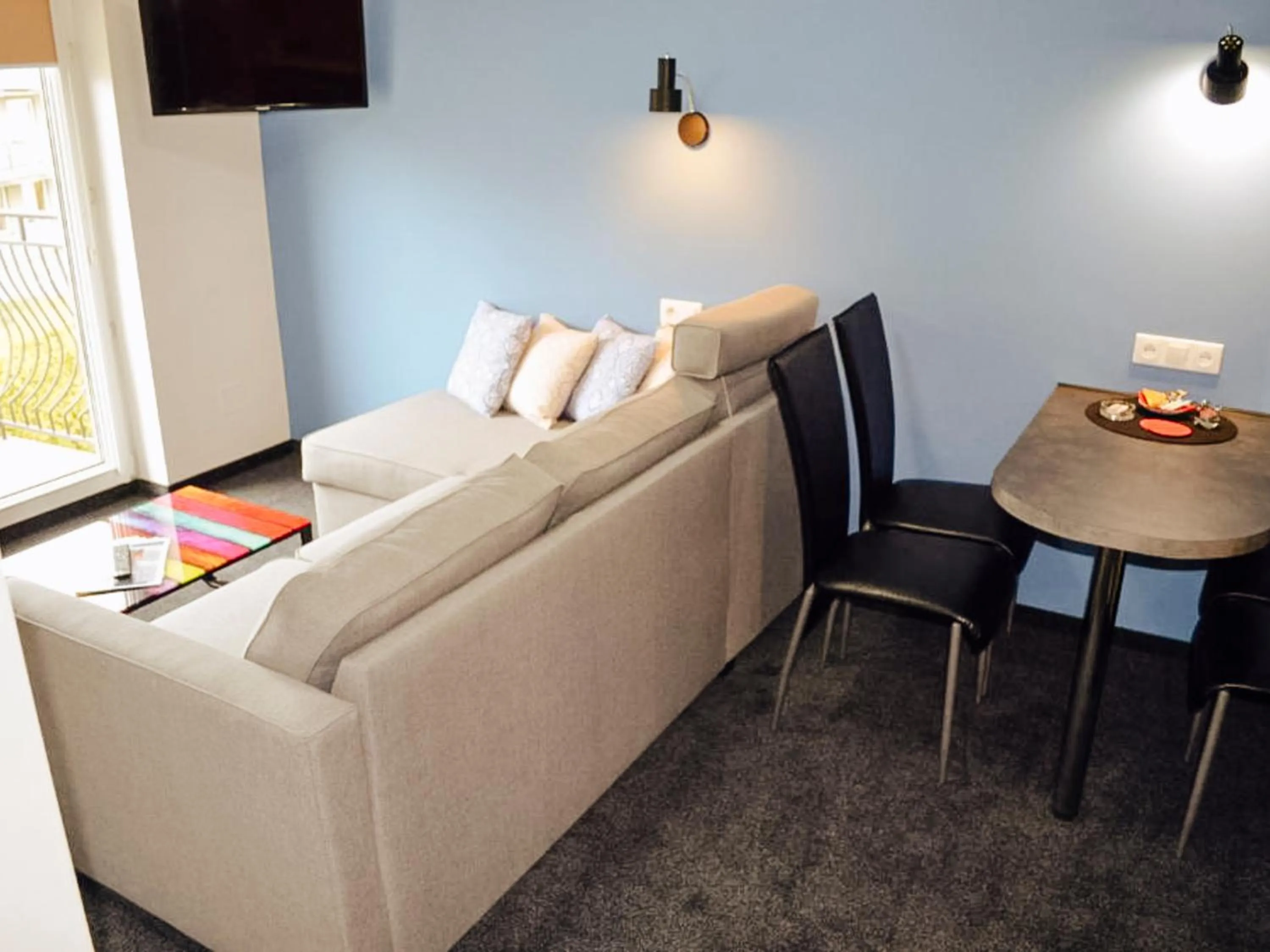 TV and multimedia in Willa Luna