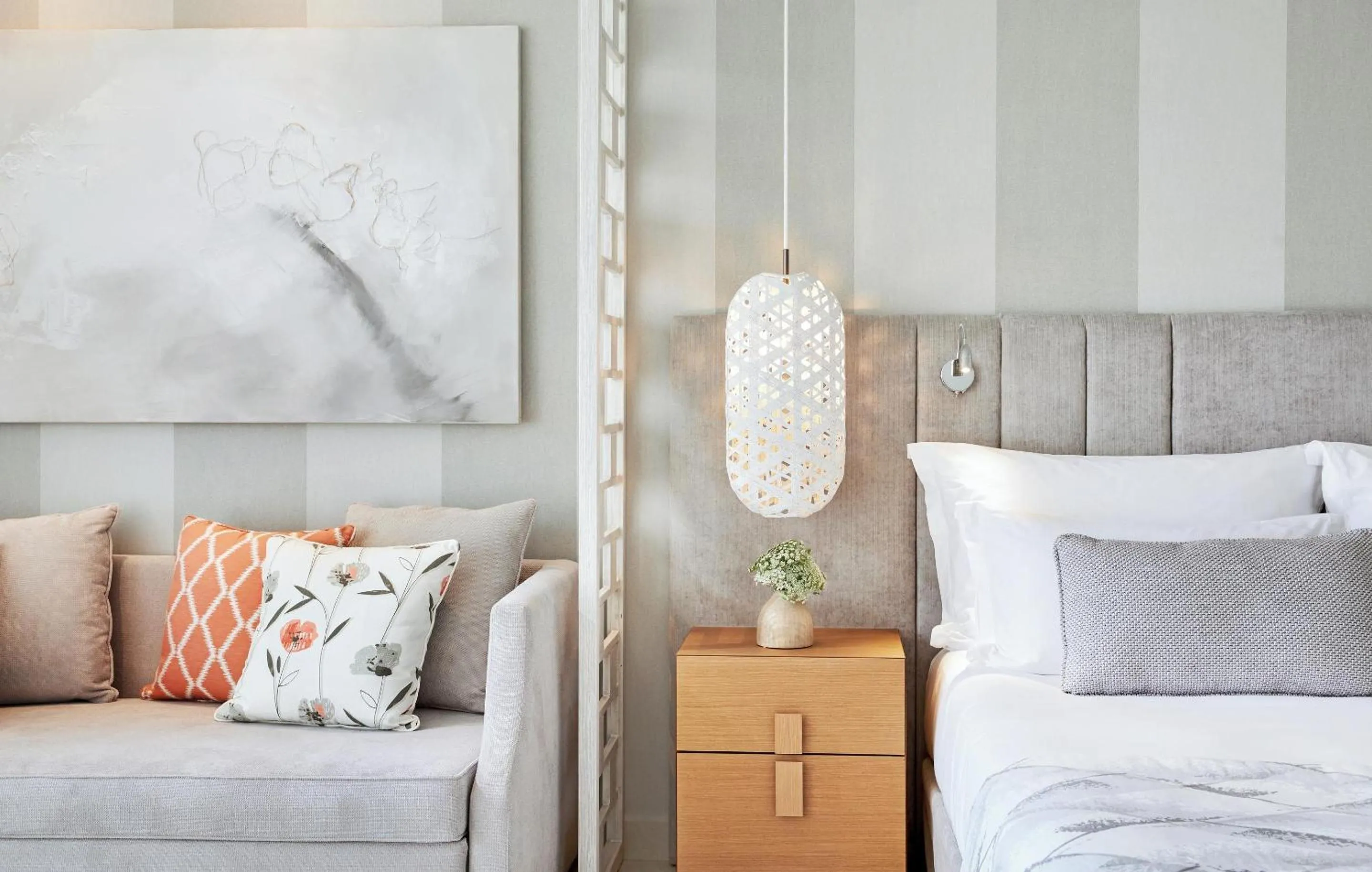 Photo of the whole room, Bed in Ikos Aria