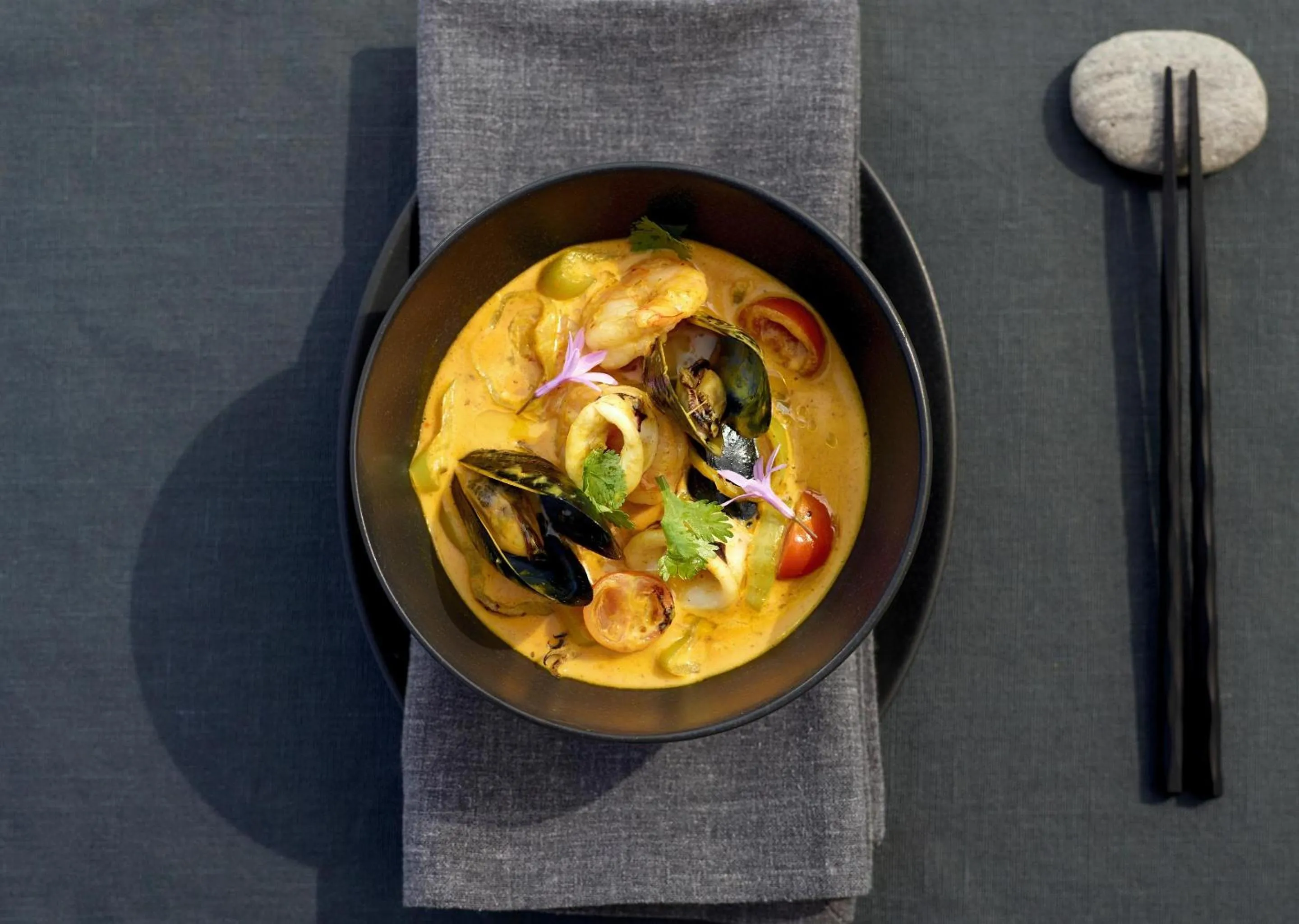 Restaurant/places to eat in Ikos Aria