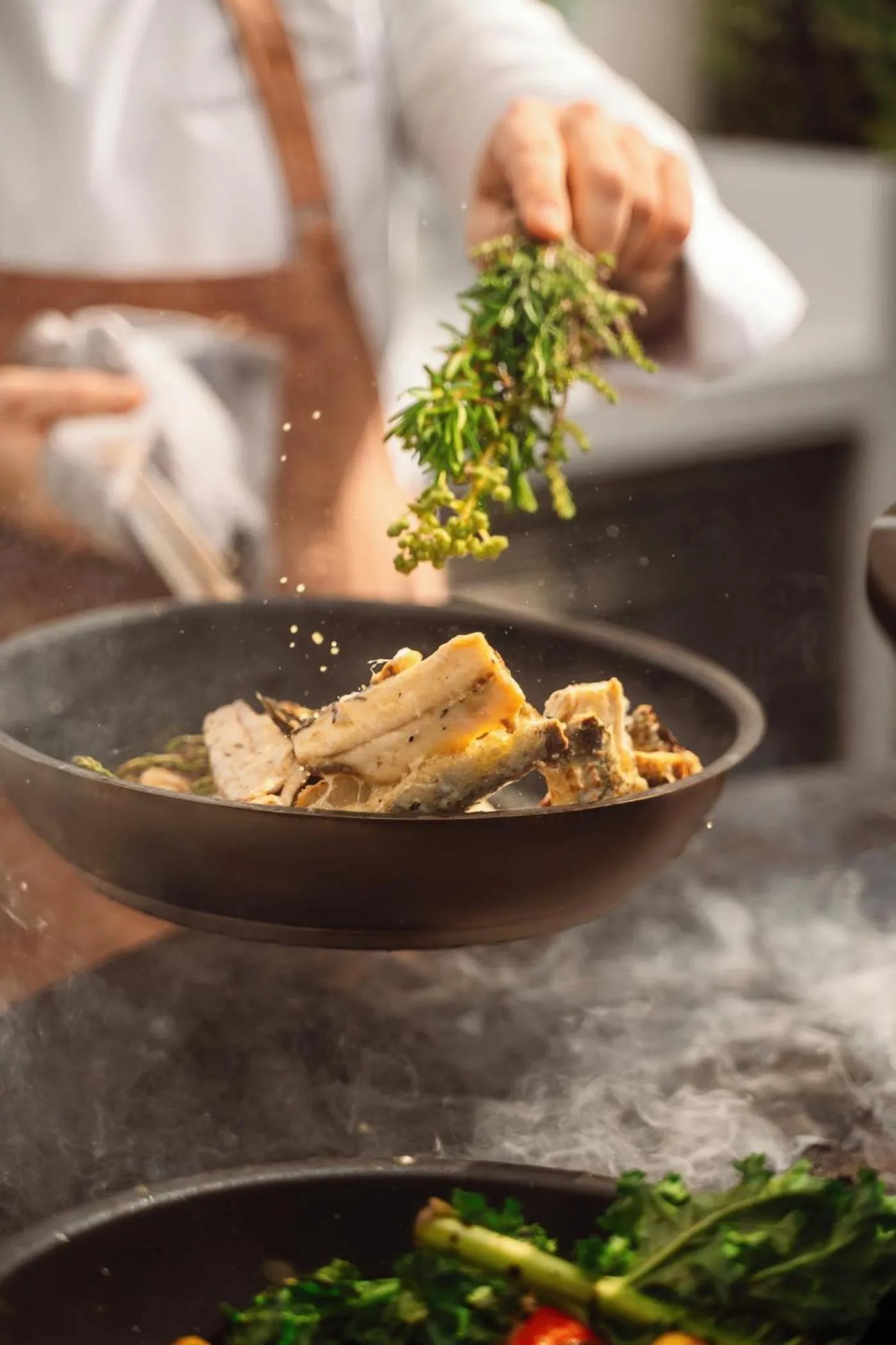 Restaurant/places to eat in Ikos Aria