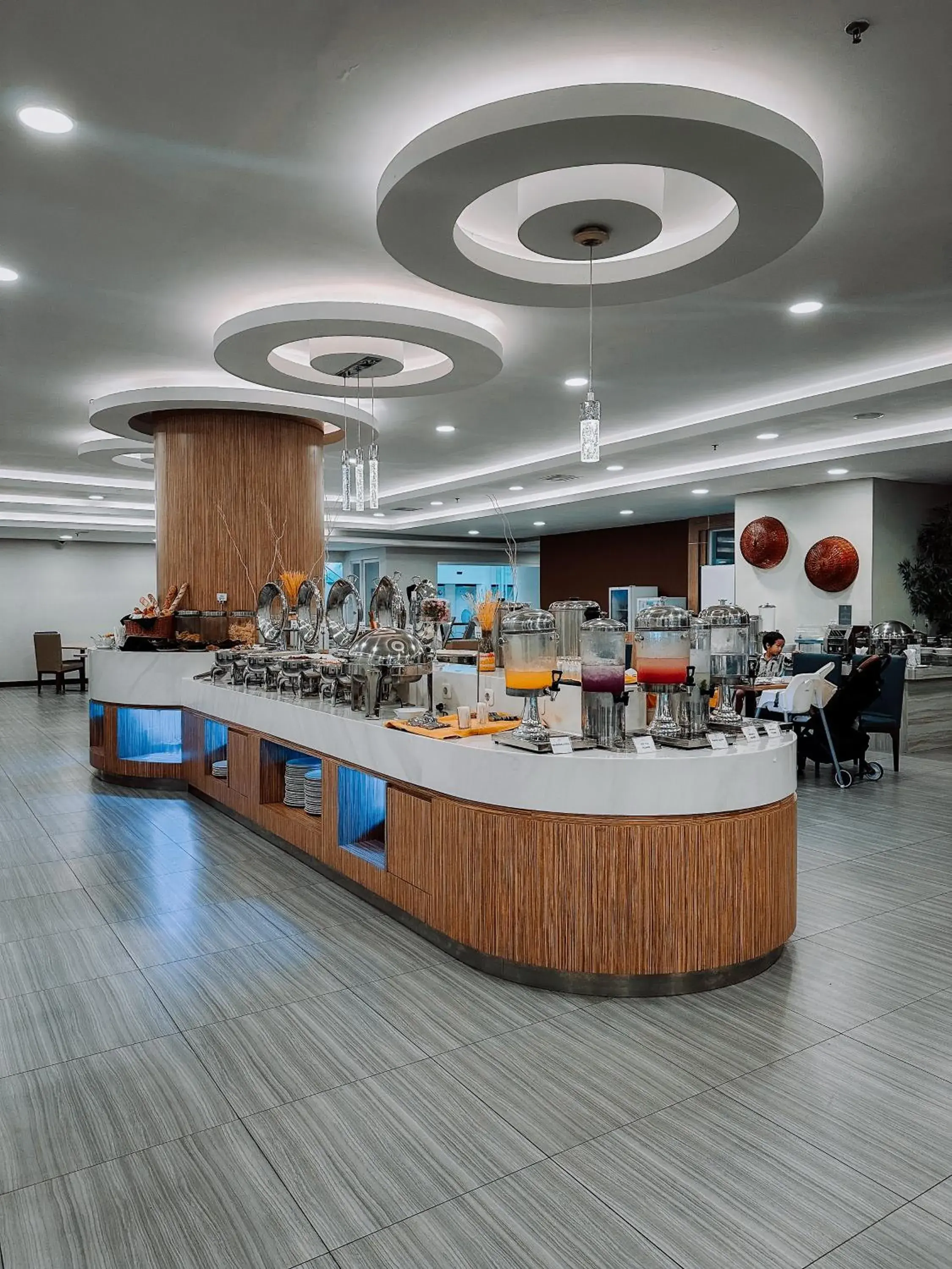 Restaurant/places to eat in Anara Sky Kualanamu Hotel Restaurant/places to eat in Anara Sky Kualanamu Hotel