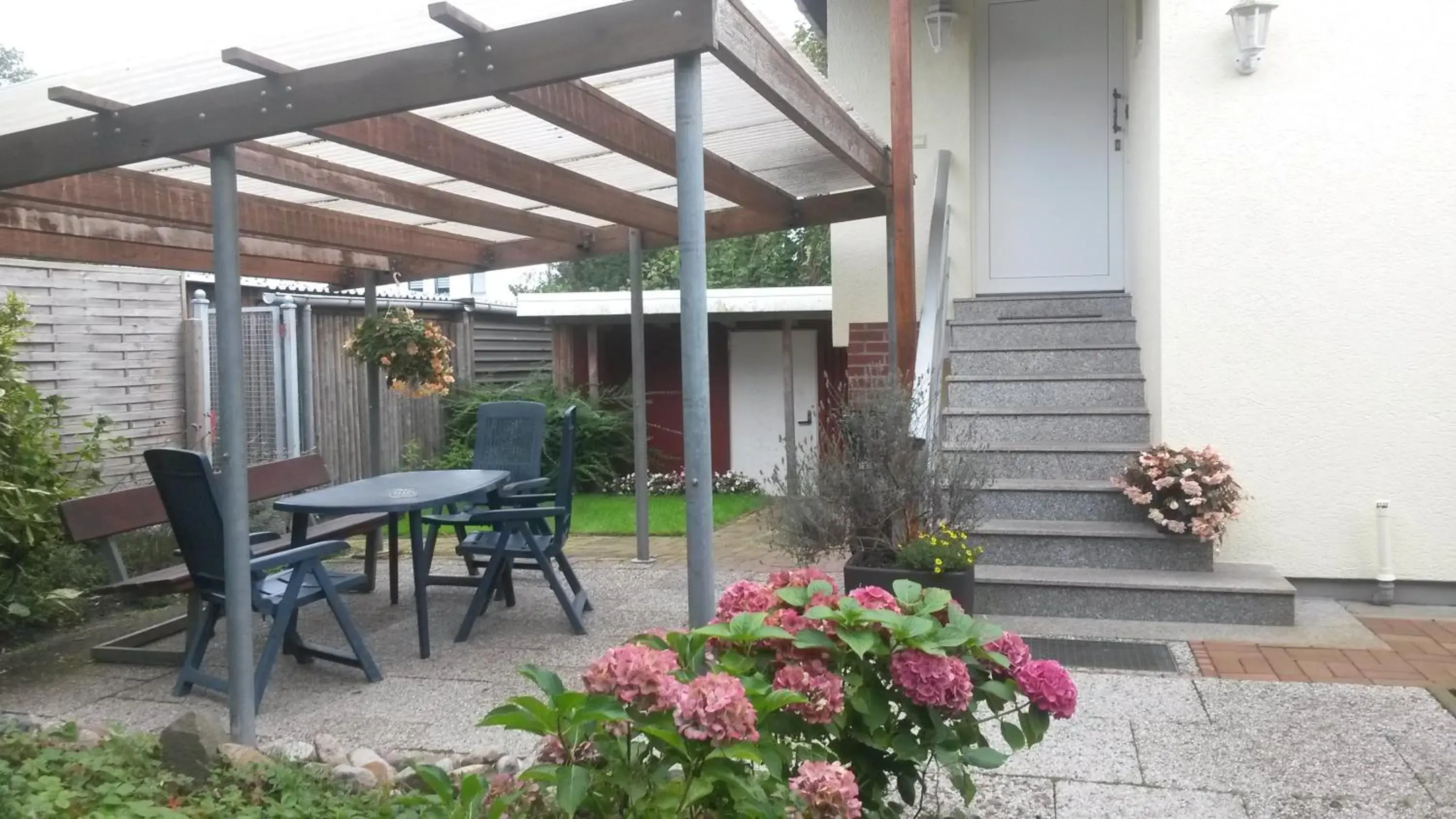 Two-Bedroom Apartment in Ewald von Holten Two-Bedroom Apartment in Ewald von Holten