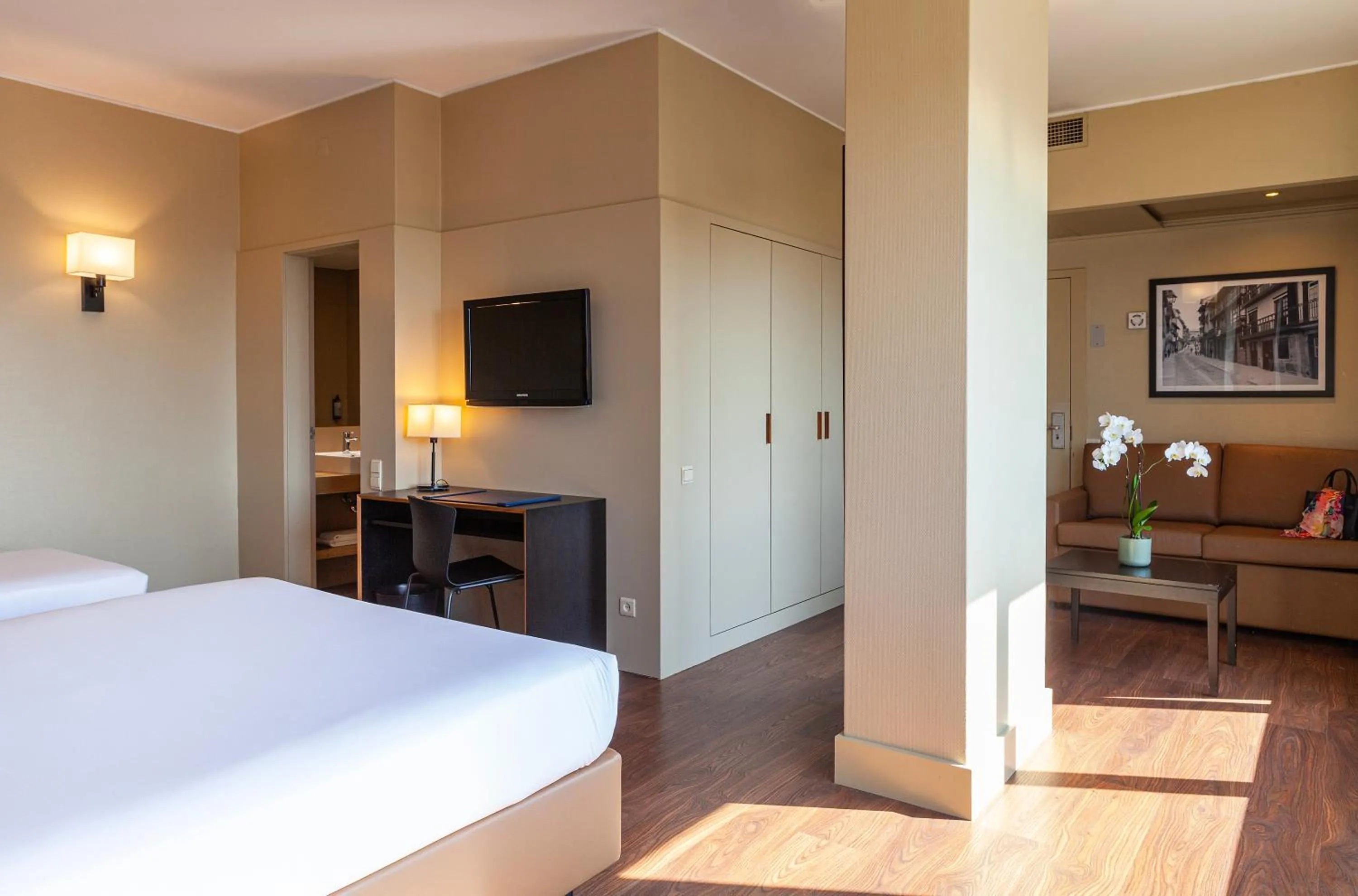 Photo of the whole room, Bed in Hotel Fundador