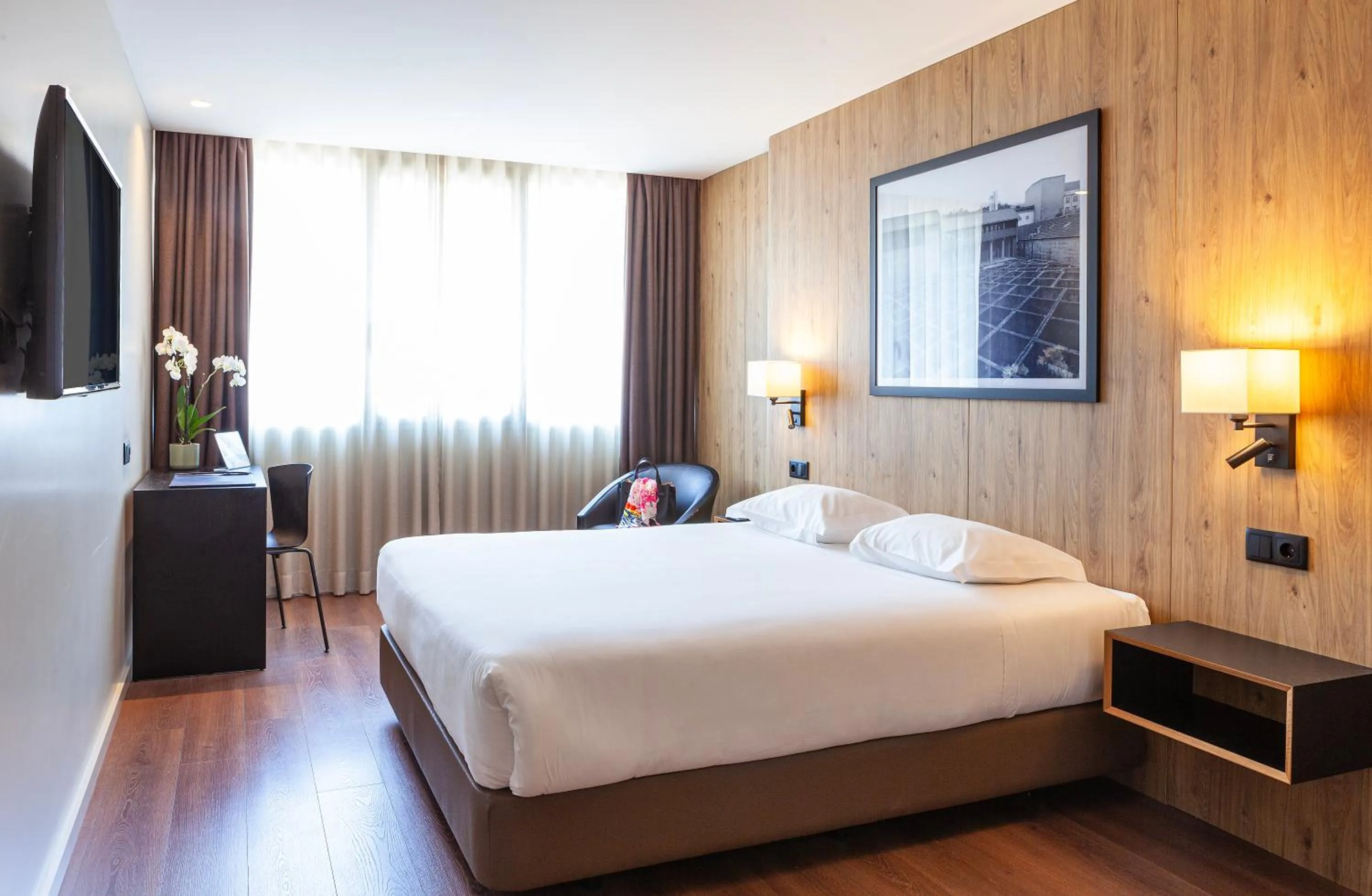 Bedroom, Bed in Hotel Fundador