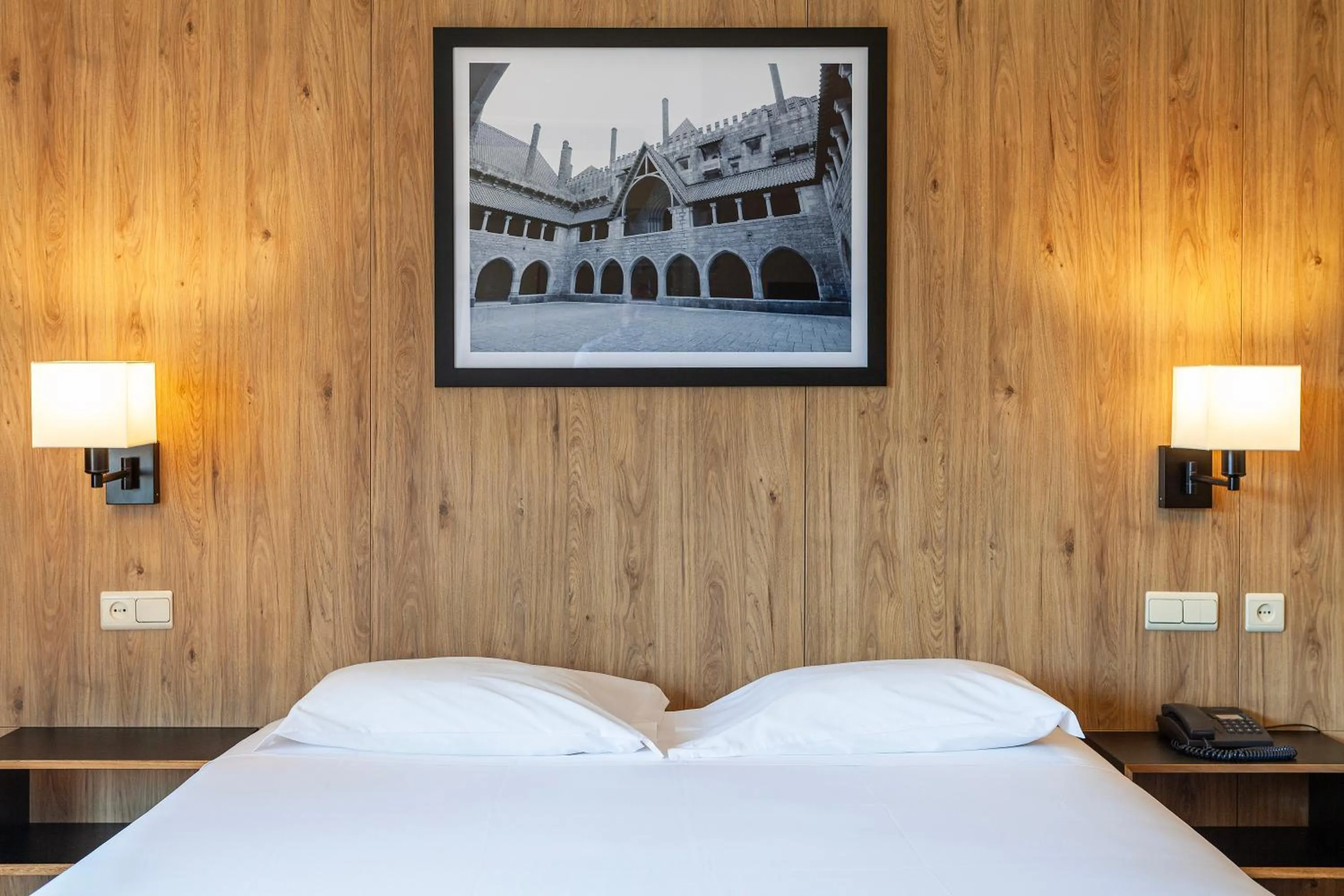 Bedroom, Bed in Hotel Fundador