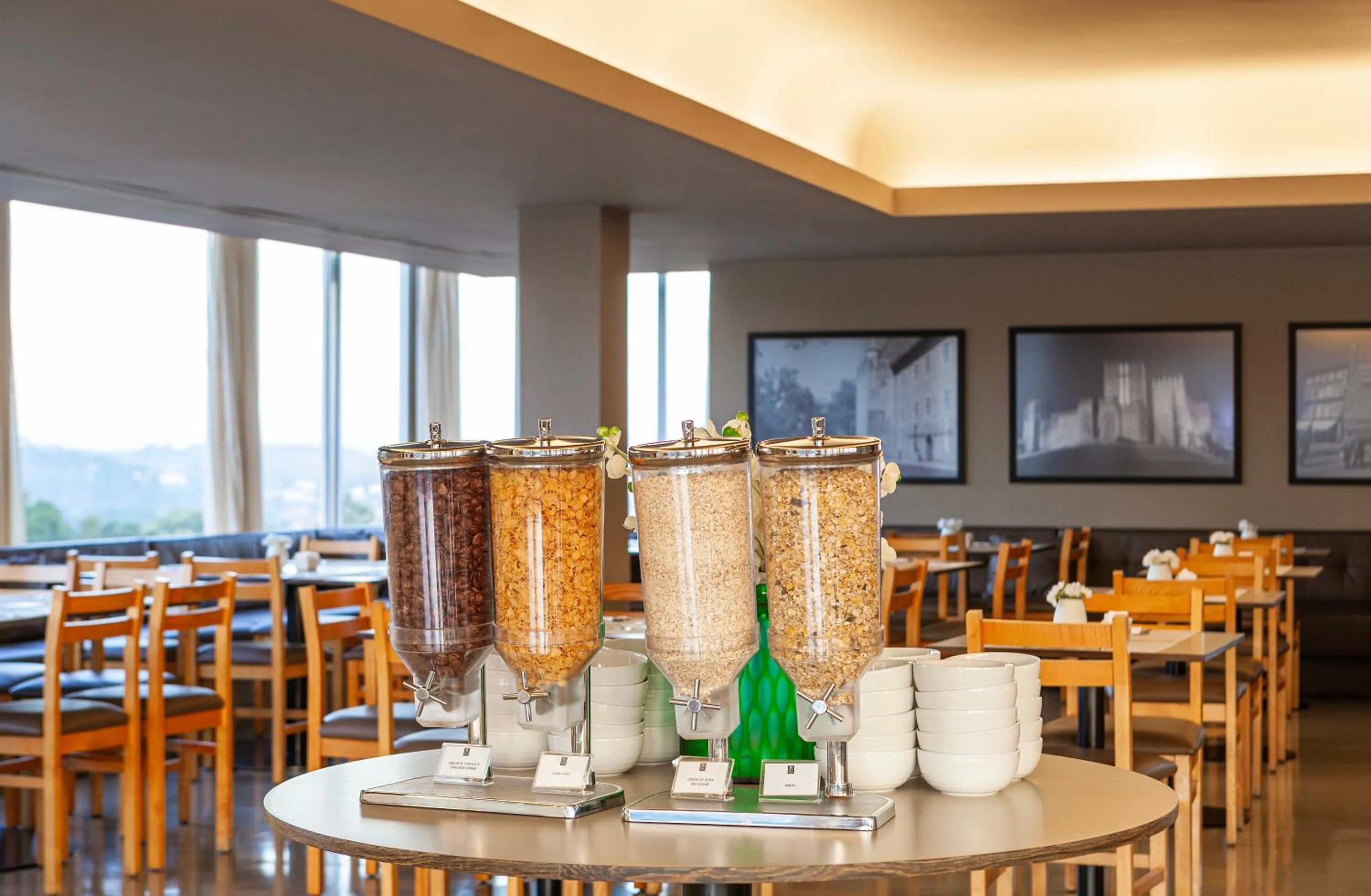 Buffet breakfast in Hotel Fundador