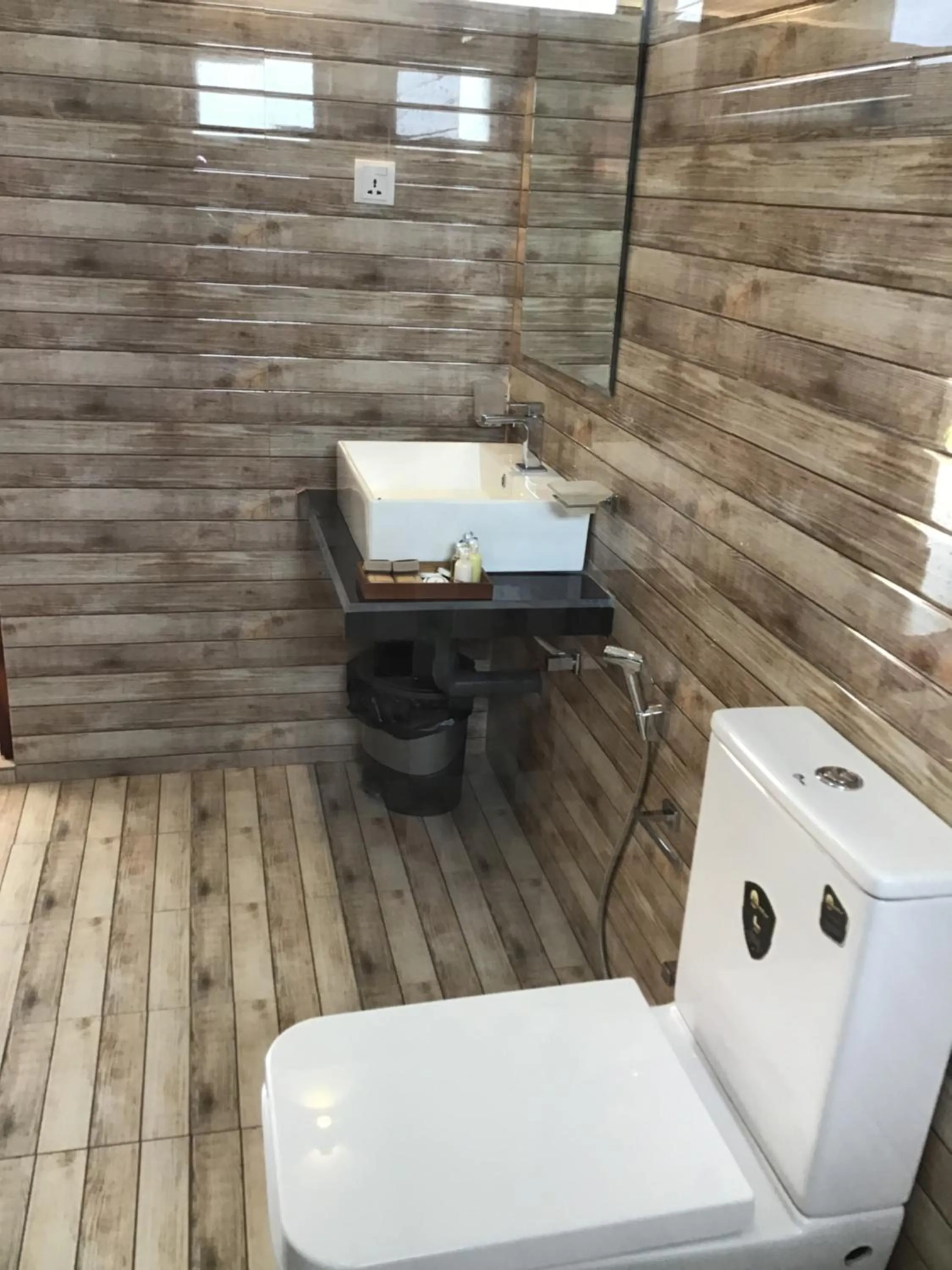 Bathroom in Avonil Resort Yala