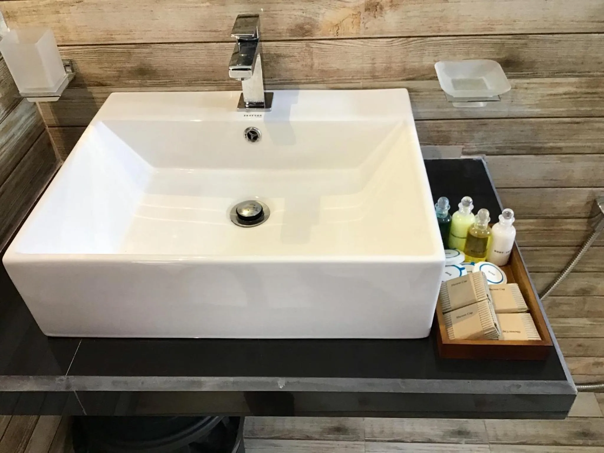 Bathroom in Avonil Resort Yala