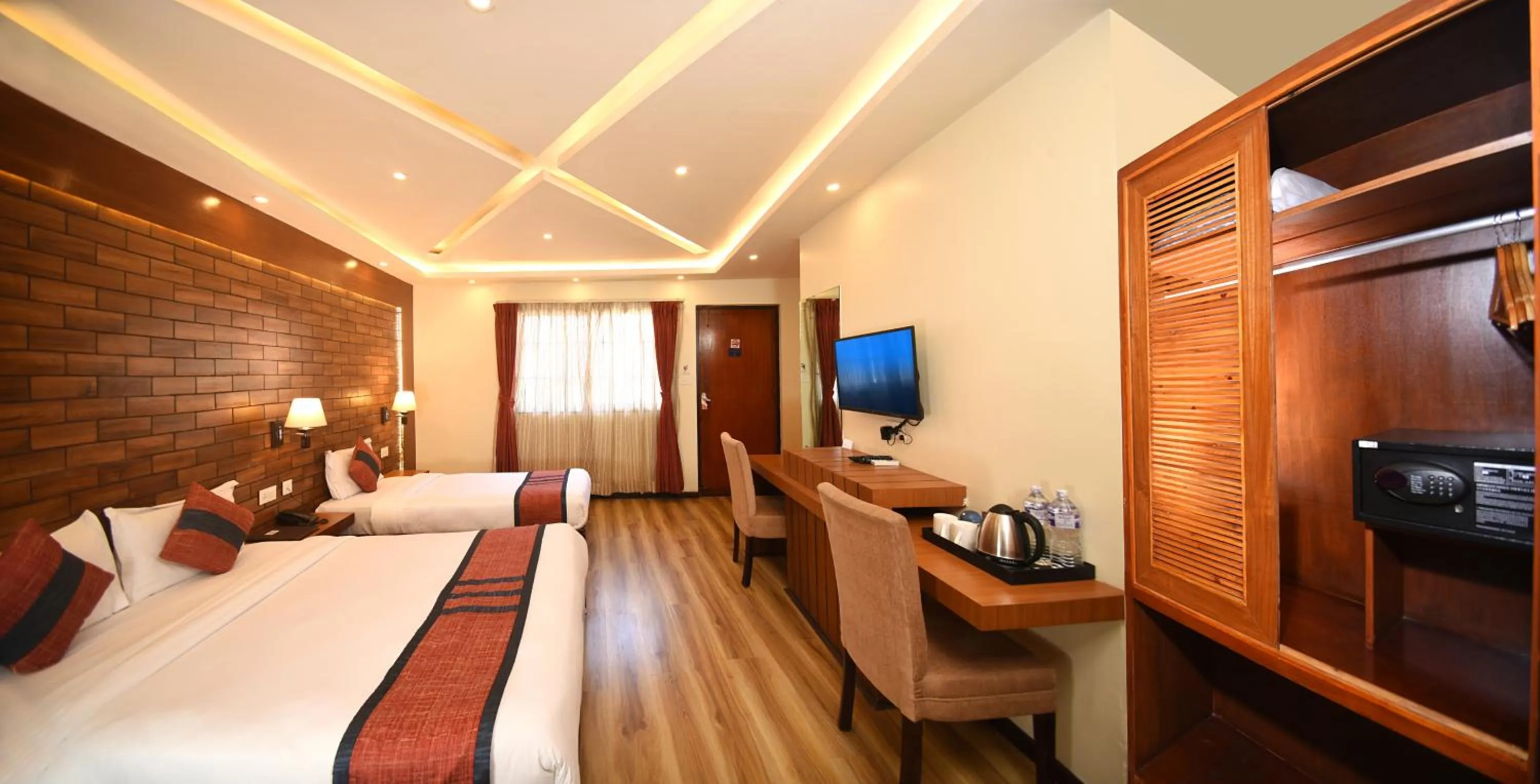 Bedroom, Bed in Hotel Jampa