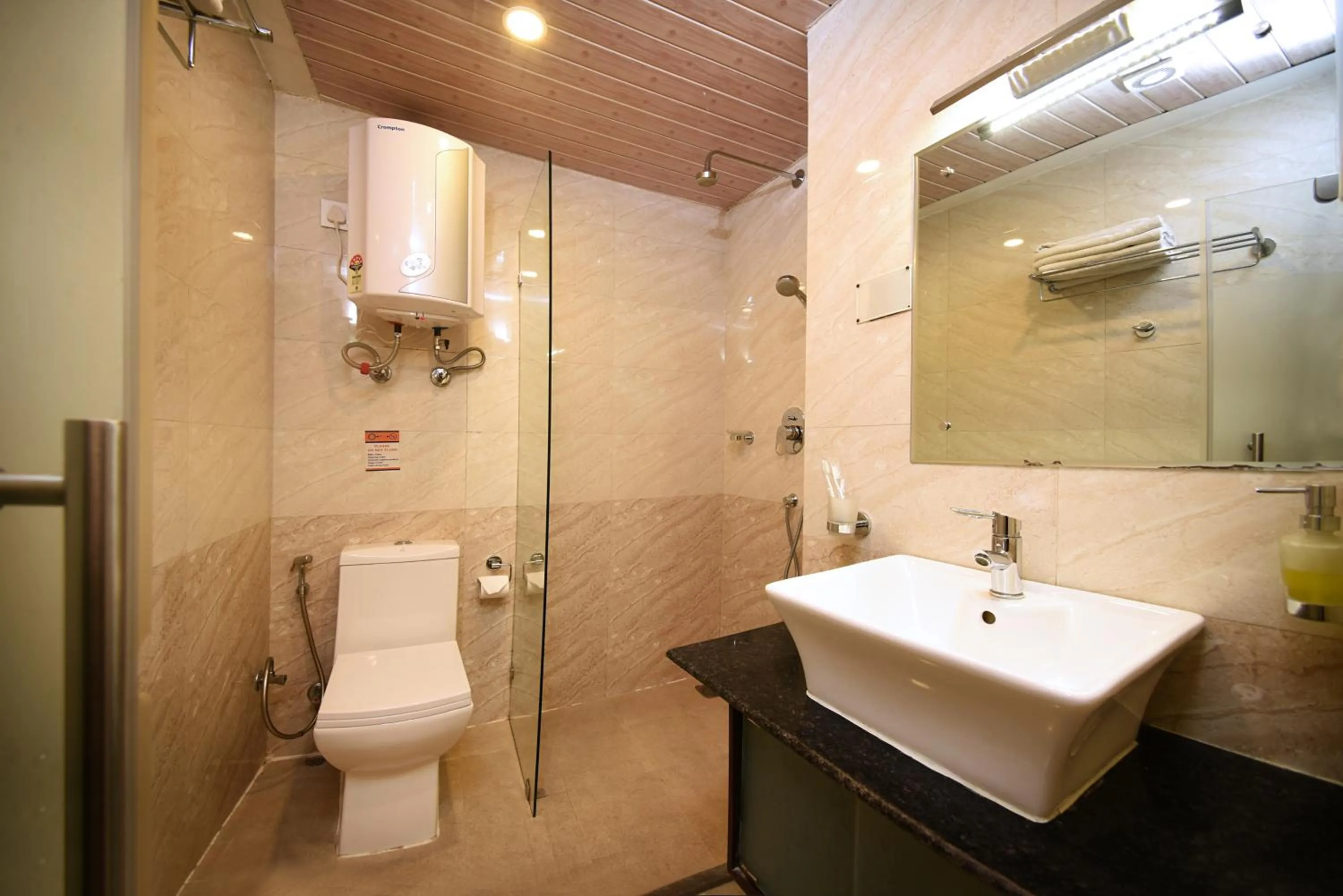 Bathroom in Hotel Jampa