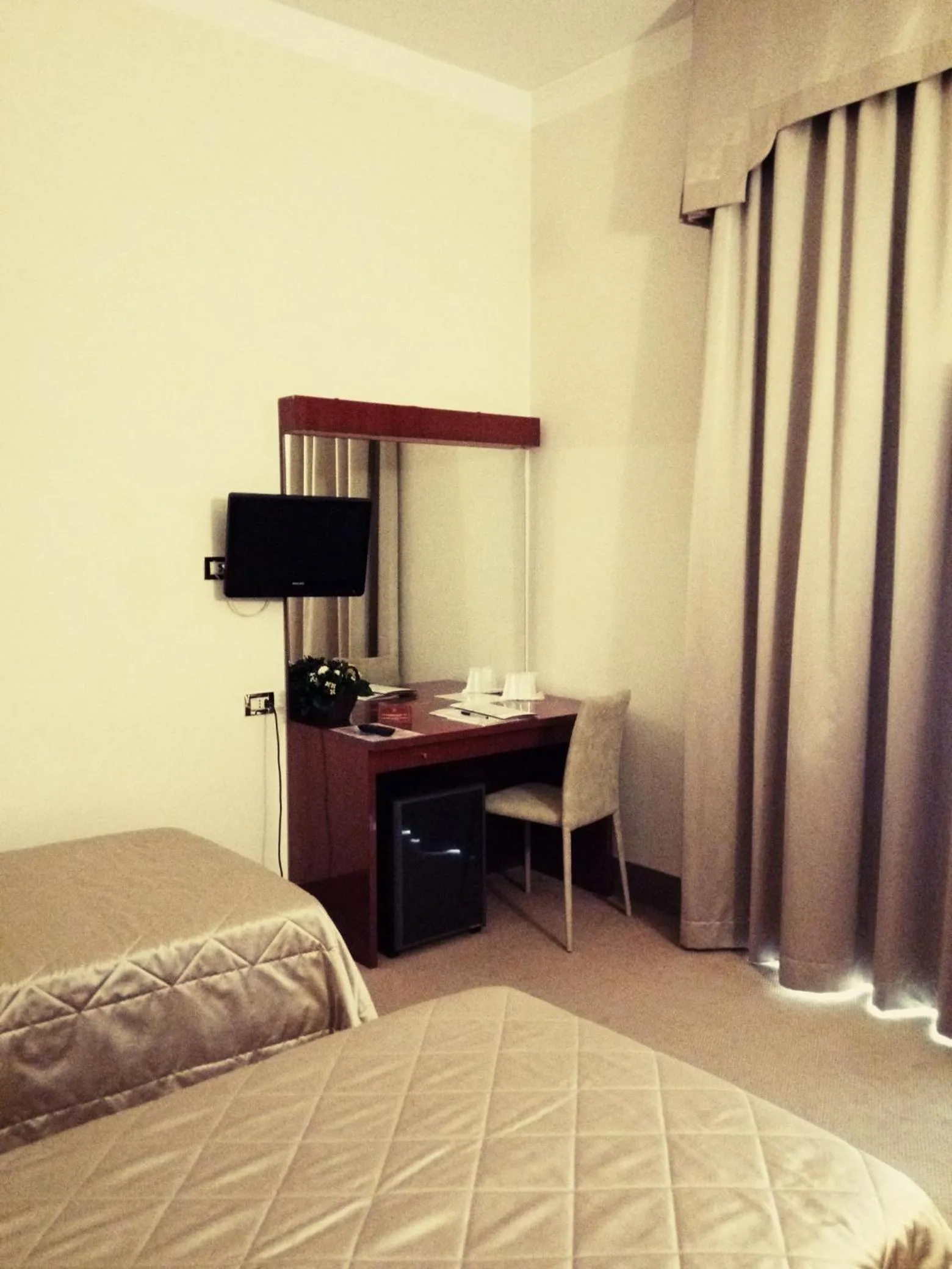 Bedroom, Bed in Ermitage Bel Air Medical Hotel