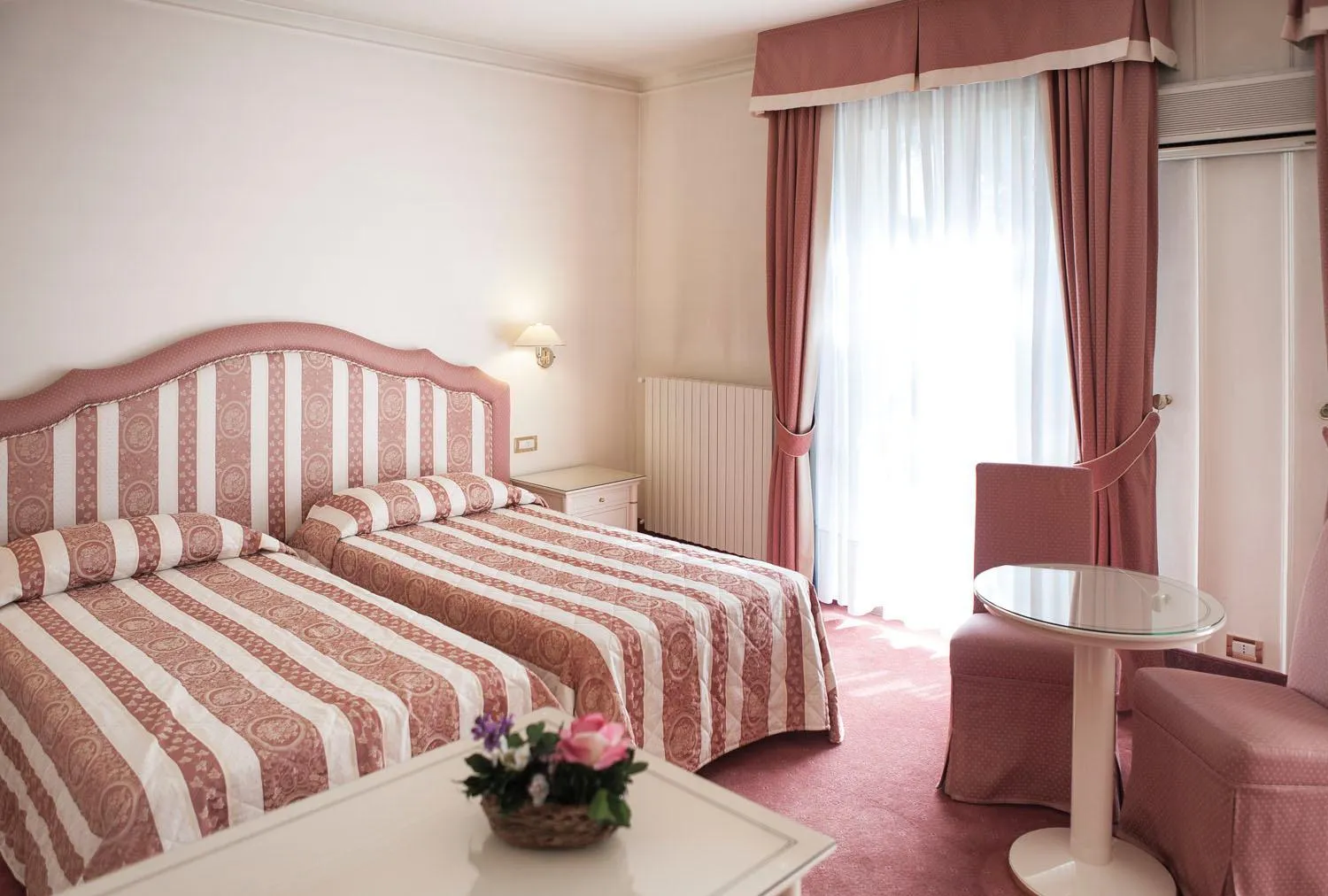 Bedroom, Bed in Ermitage Bel Air Medical Hotel