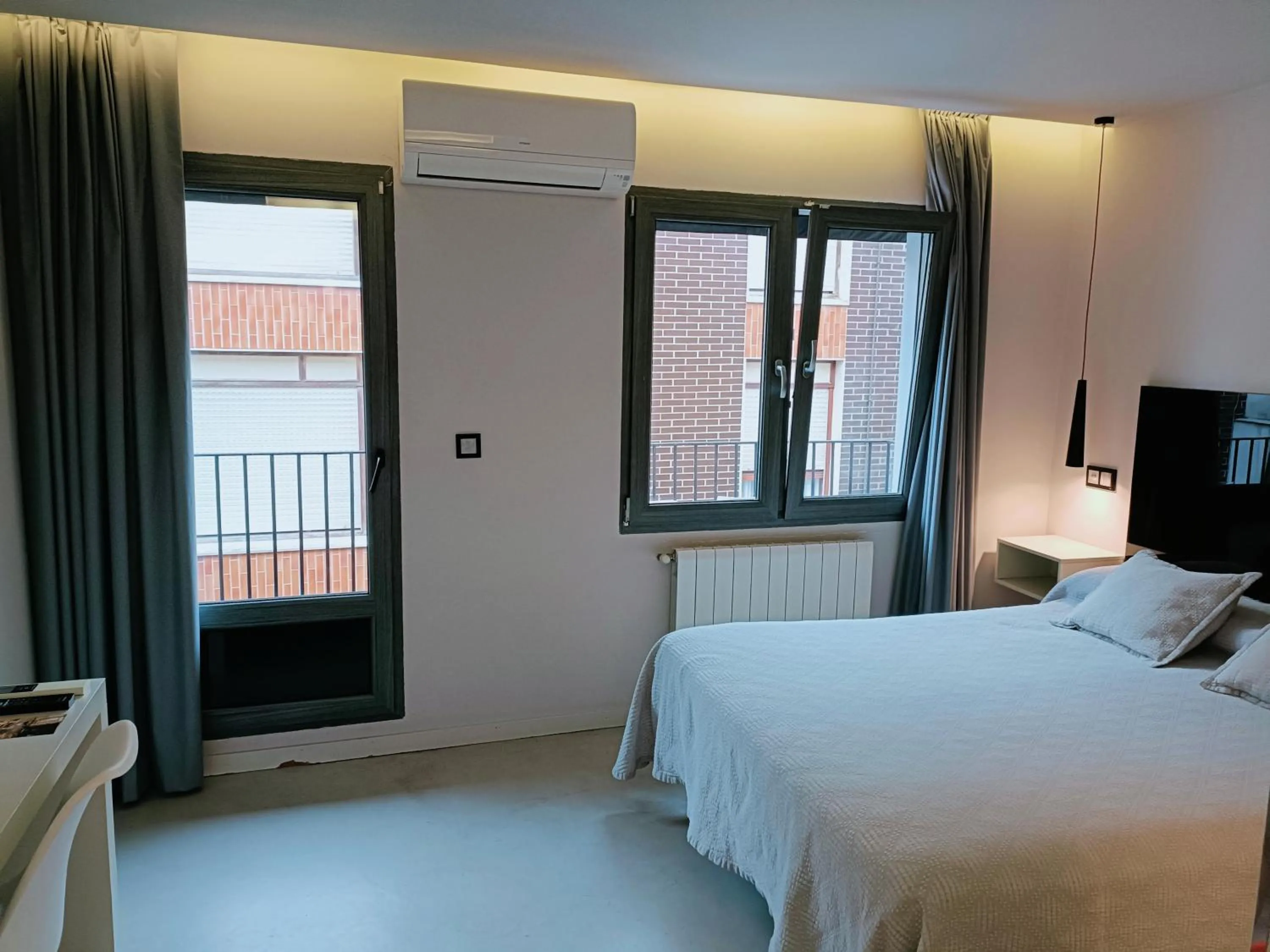 Double Room with Terrace in Ardigales 11
