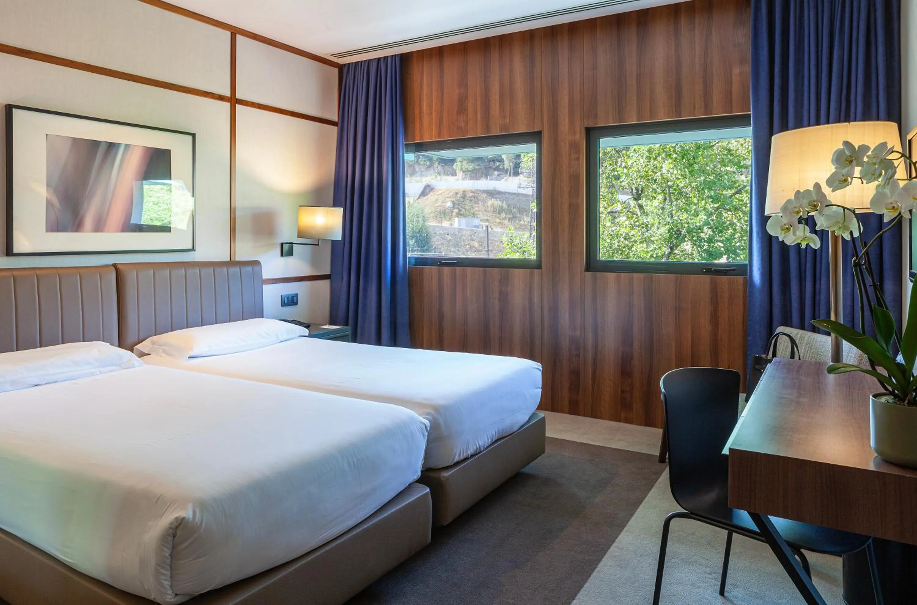 Bed in Hotel de Guimaraes Business & SPA