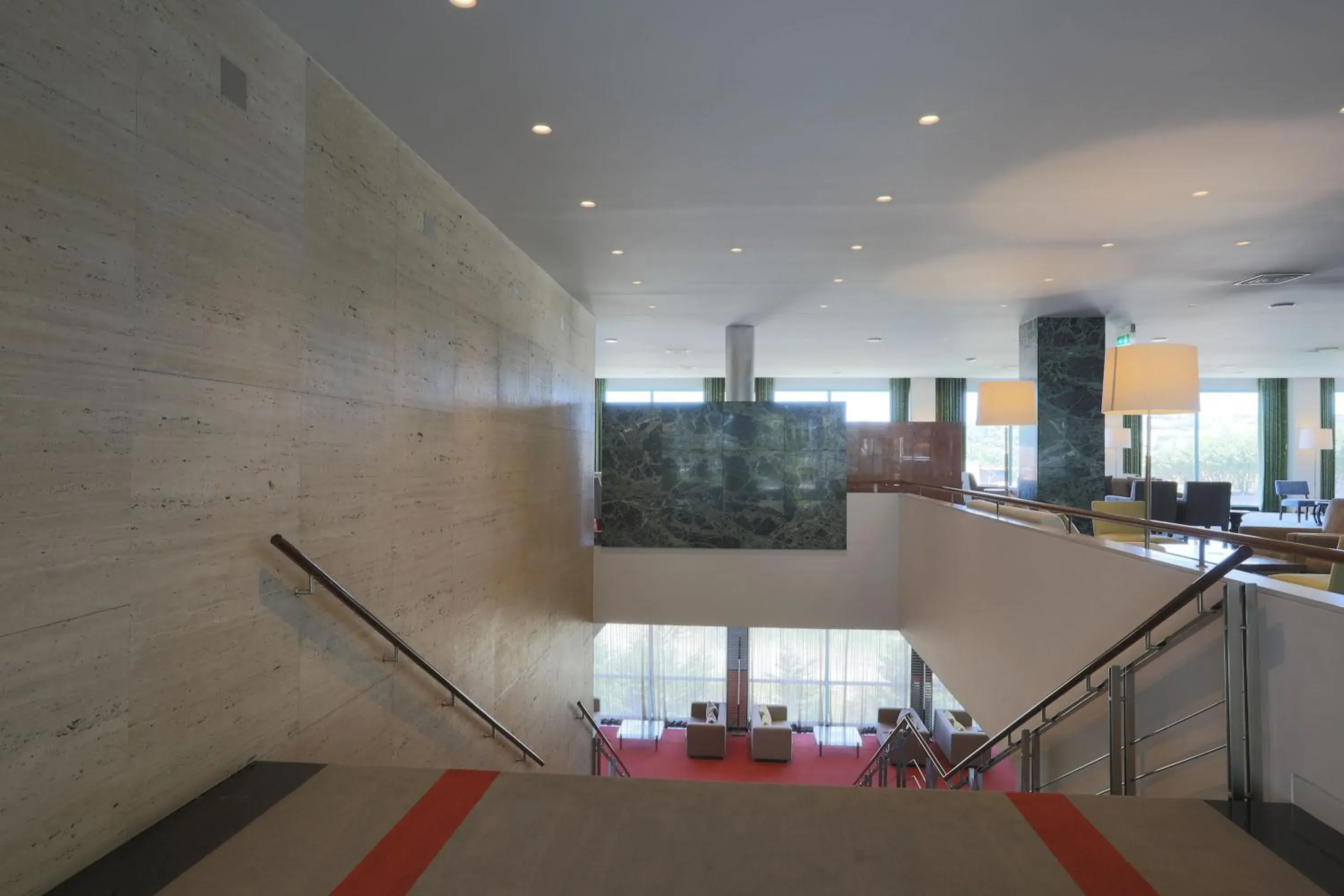 Lobby or reception in Hotel de Guimaraes Business & SPA Lobby or reception in Hotel de Guimaraes Business & SPA