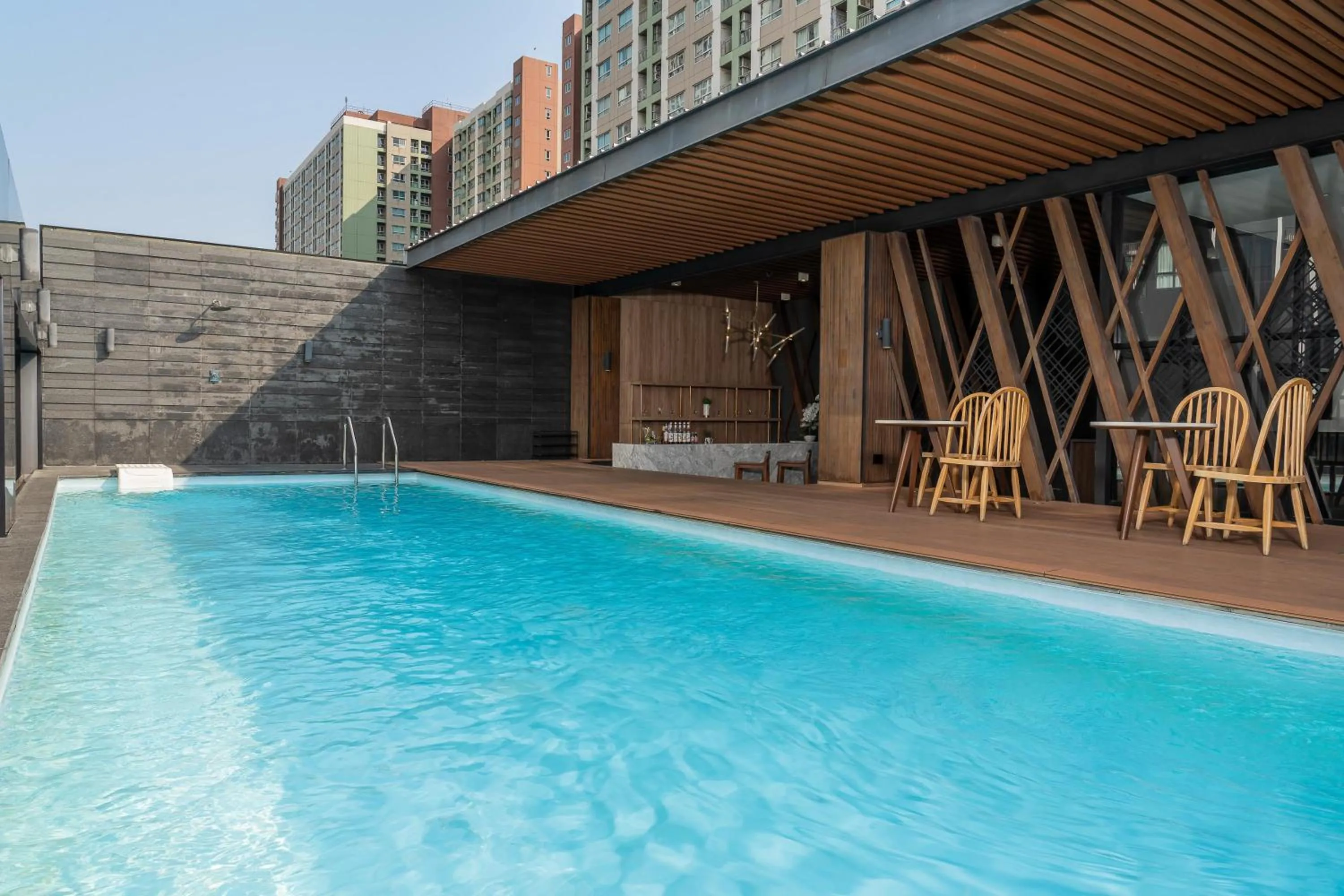 Swimming pool in Zayn Hotel Bangkok - Airport Link Access