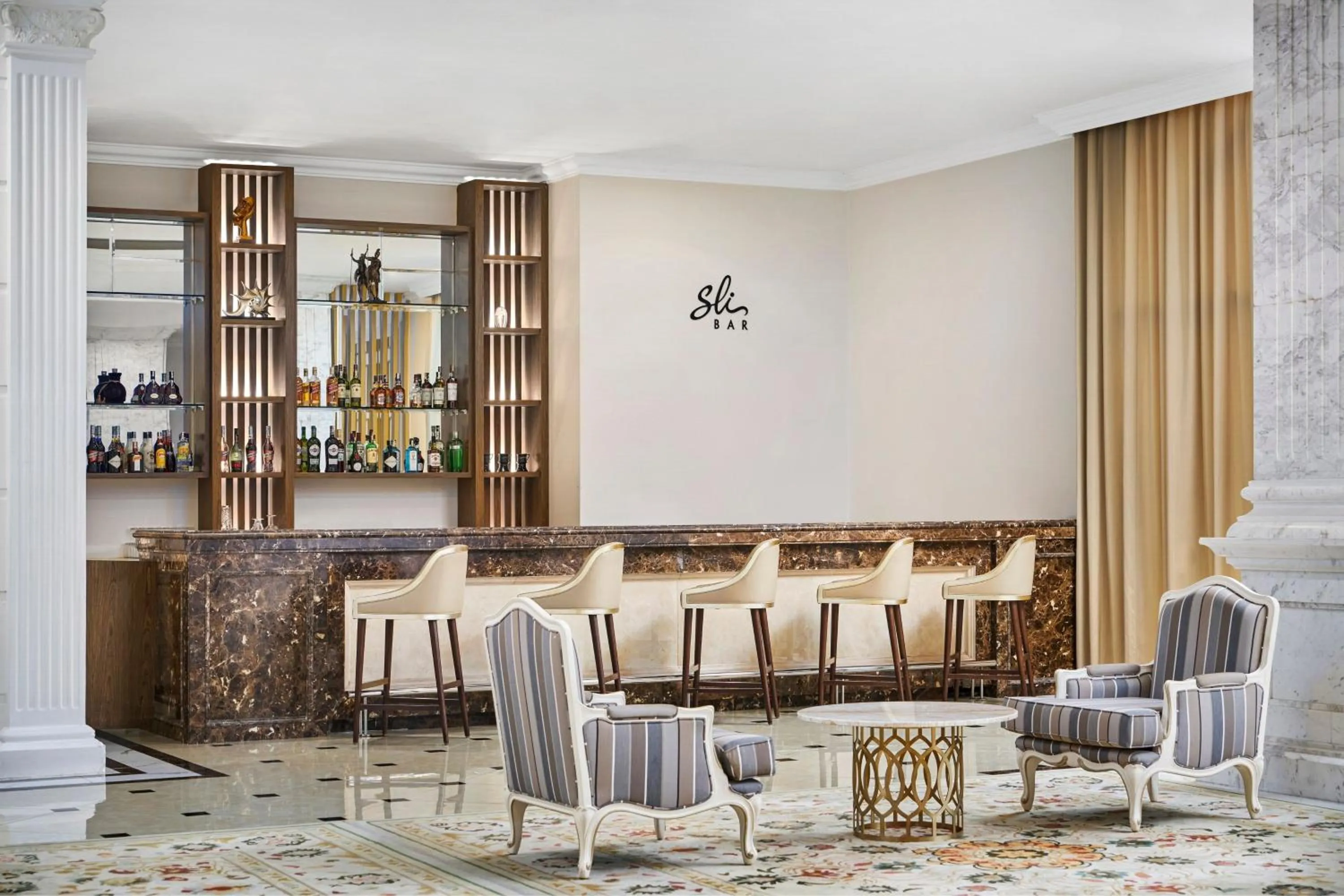 Lobby or reception in Four Points by Sheraton Lang Son