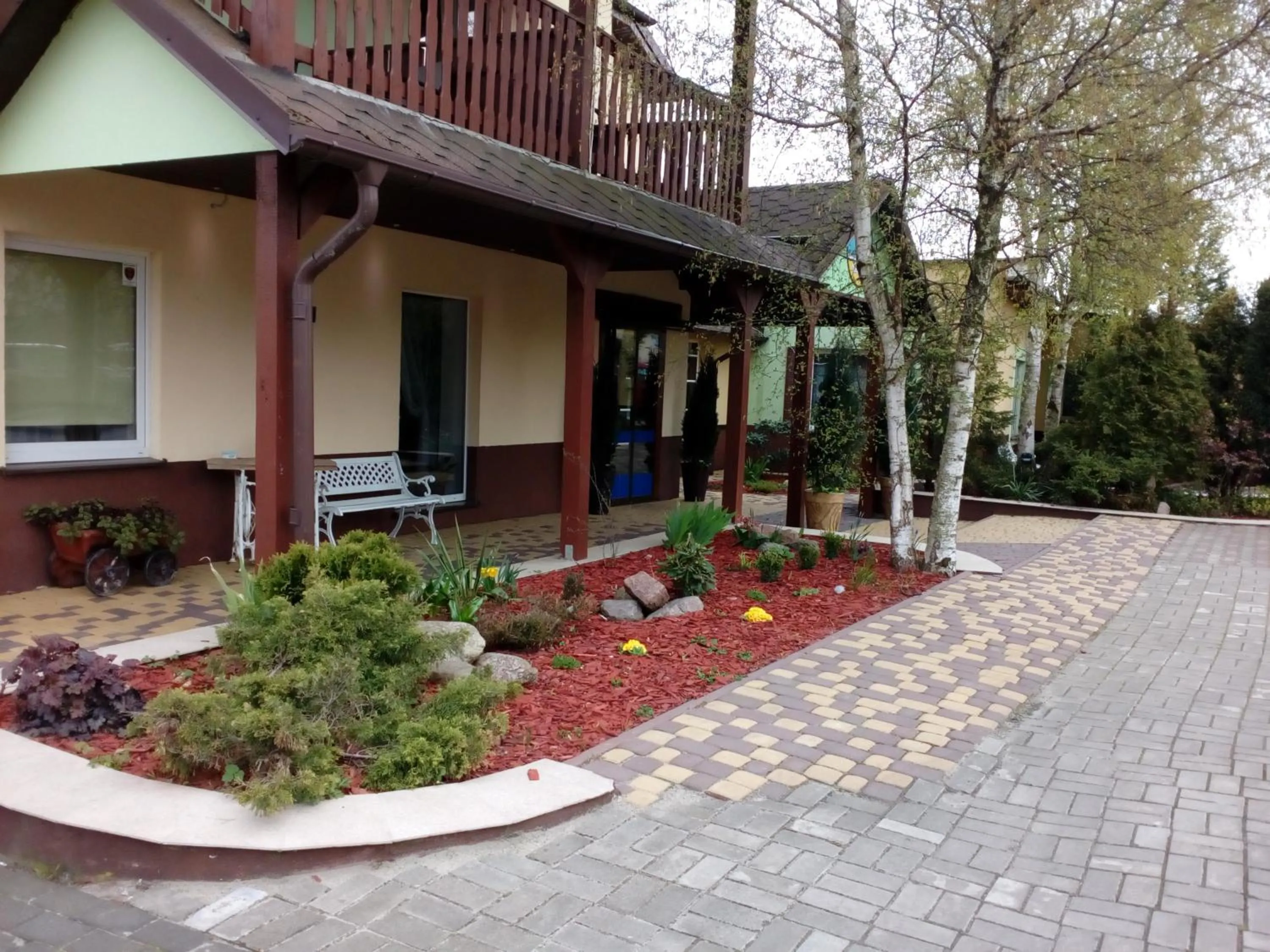 Facade/entrance in OW Sargus