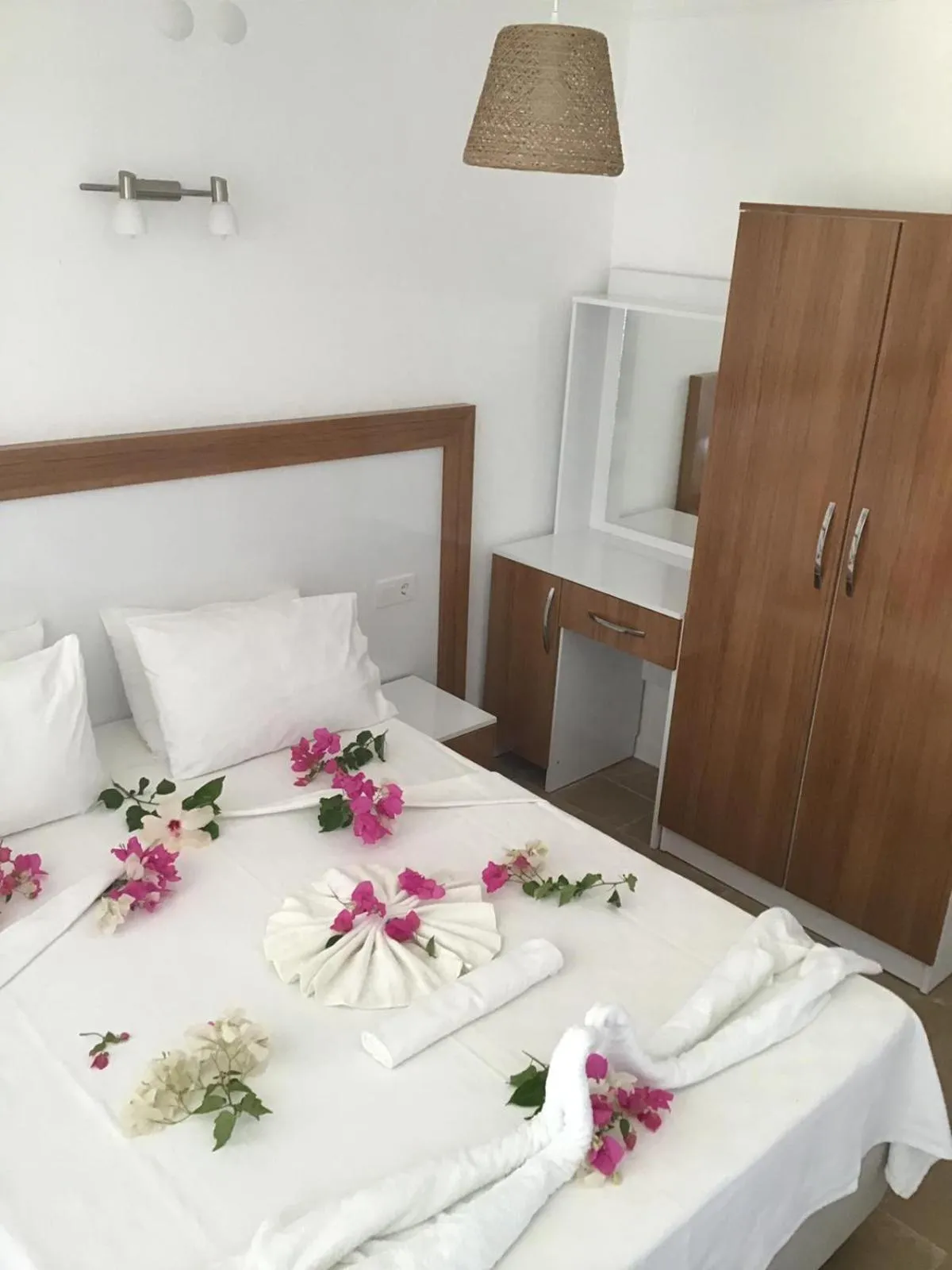 Photo of the whole room in Altunakar 1 Hotel