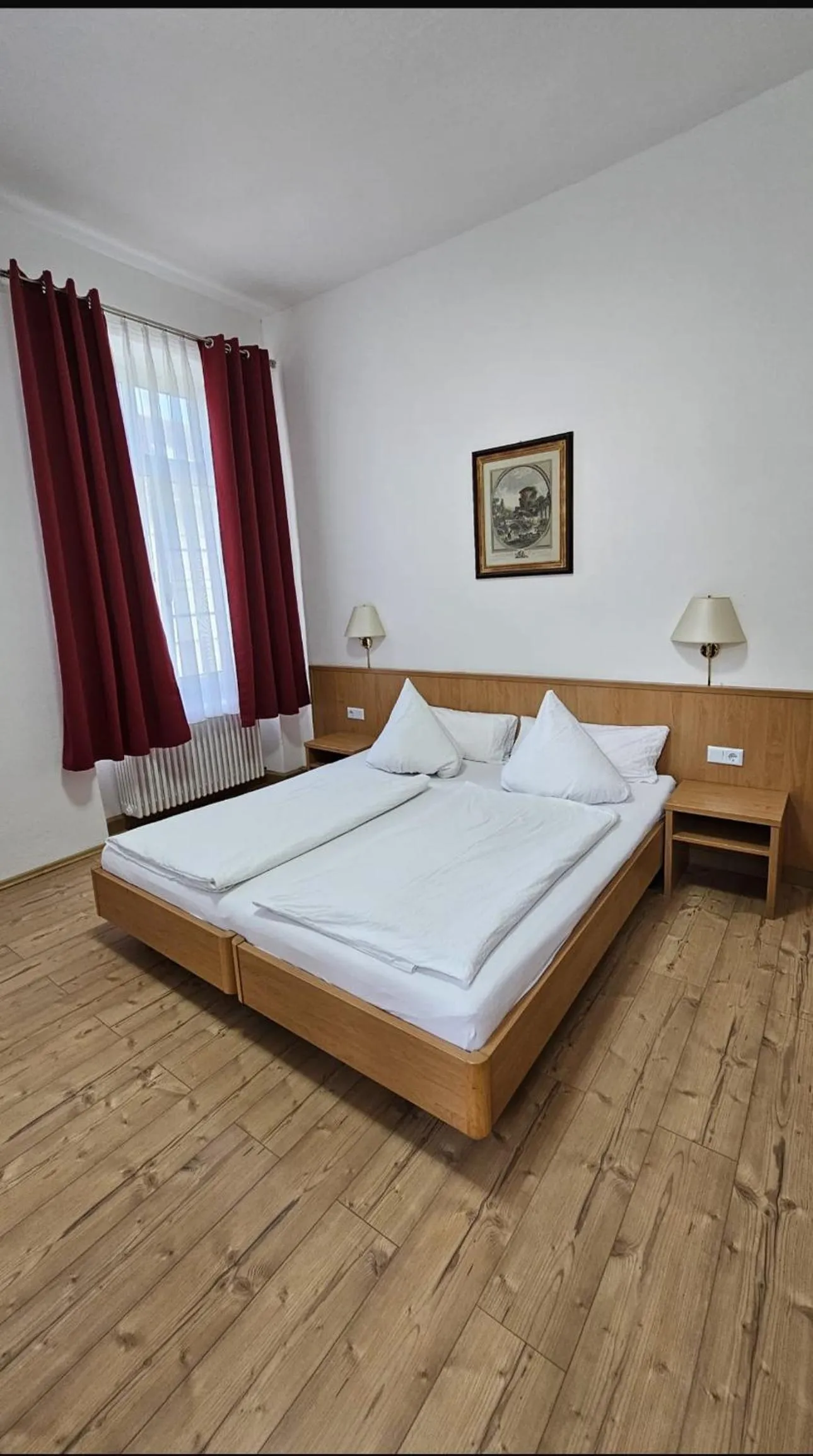 Bed in Hotel Restaurant Schwert