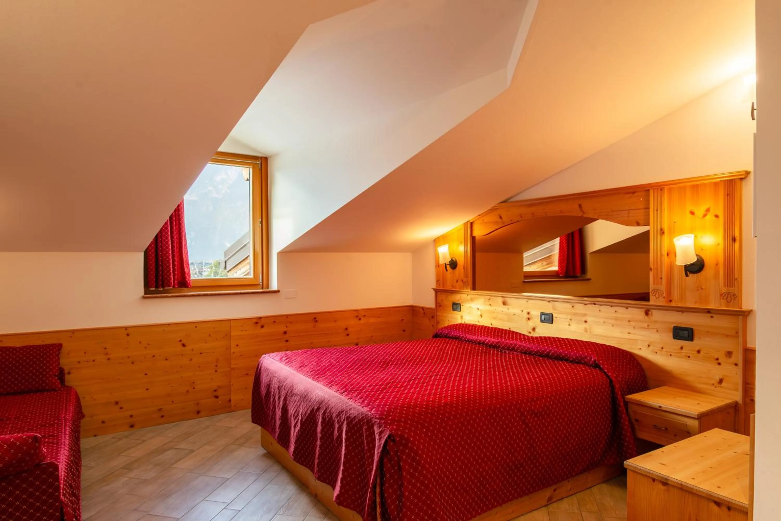 Bedroom, Bed in Hotel Ristorante Alla Nave