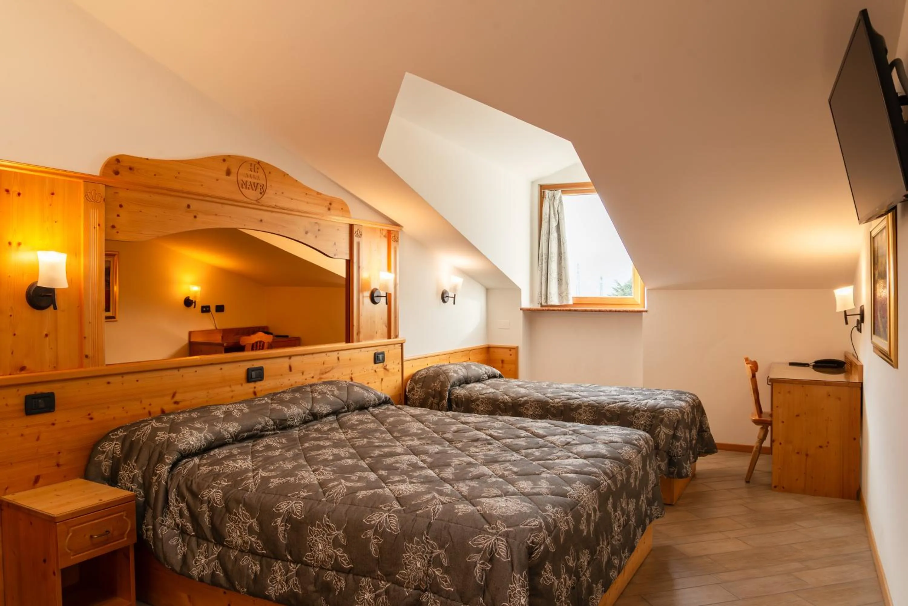 Bedroom, Bed in Hotel Ristorante Alla Nave