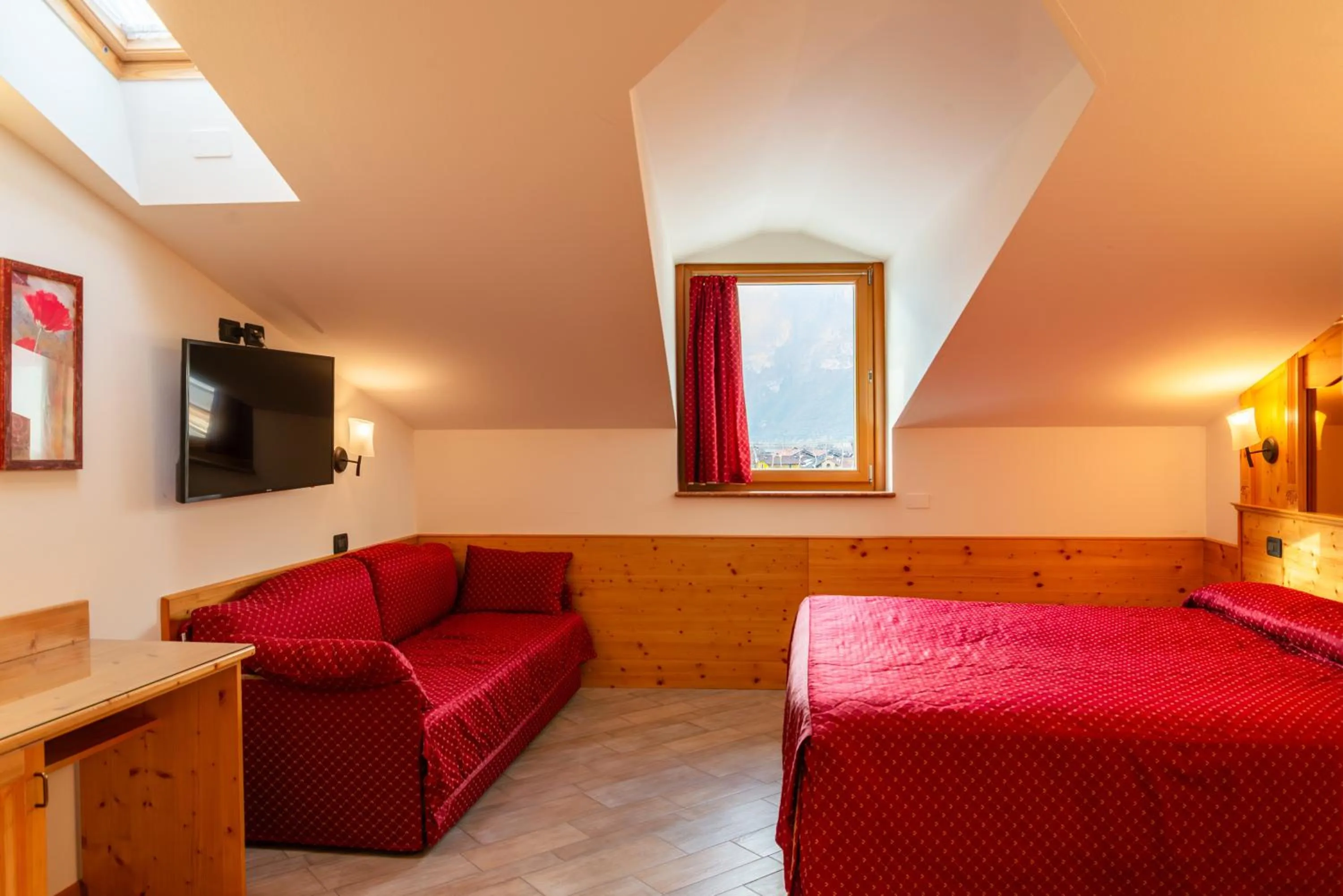 Bedroom, Bed in Hotel Ristorante Alla Nave