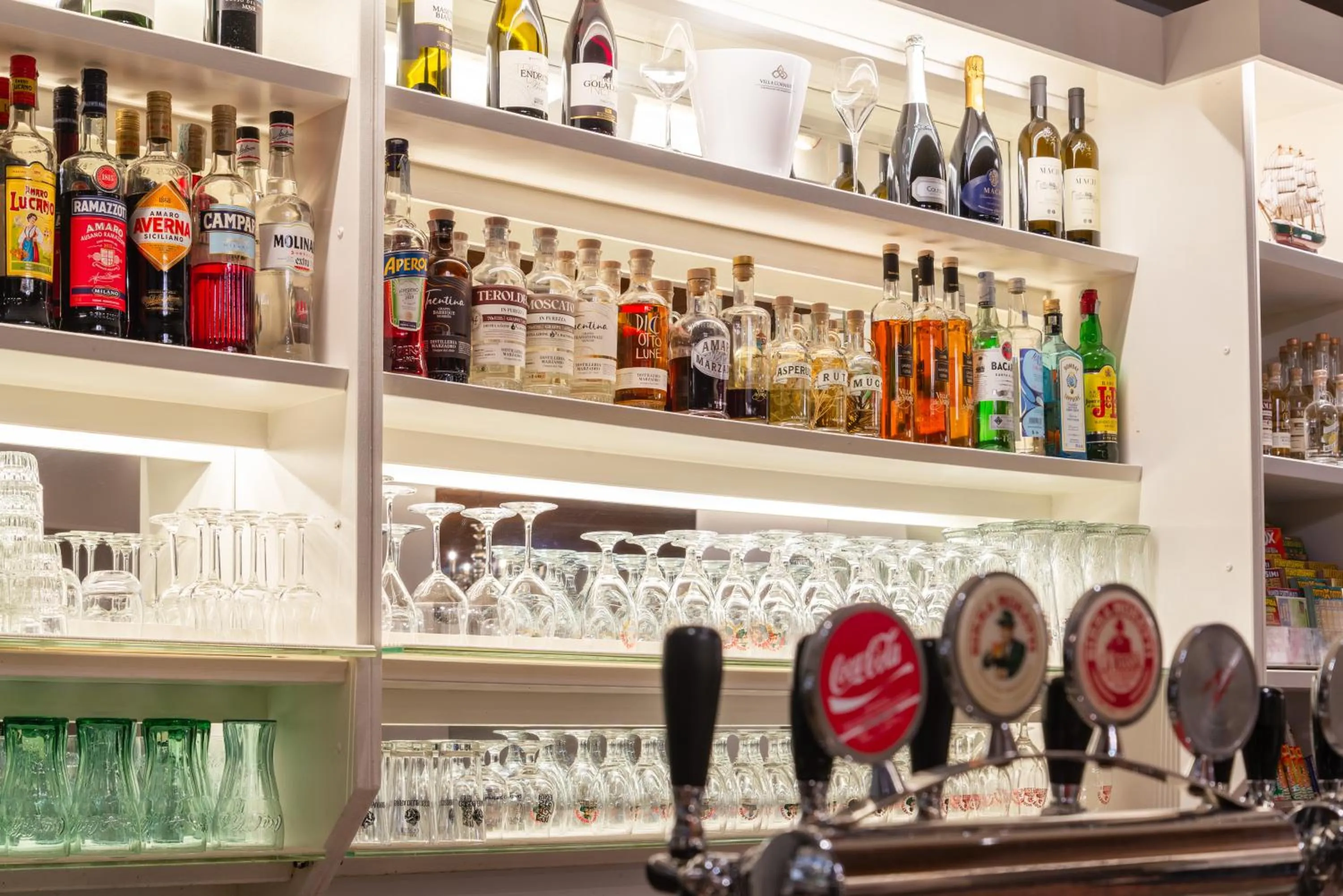 Lounge or bar in Hotel Ristorante Alla Nave