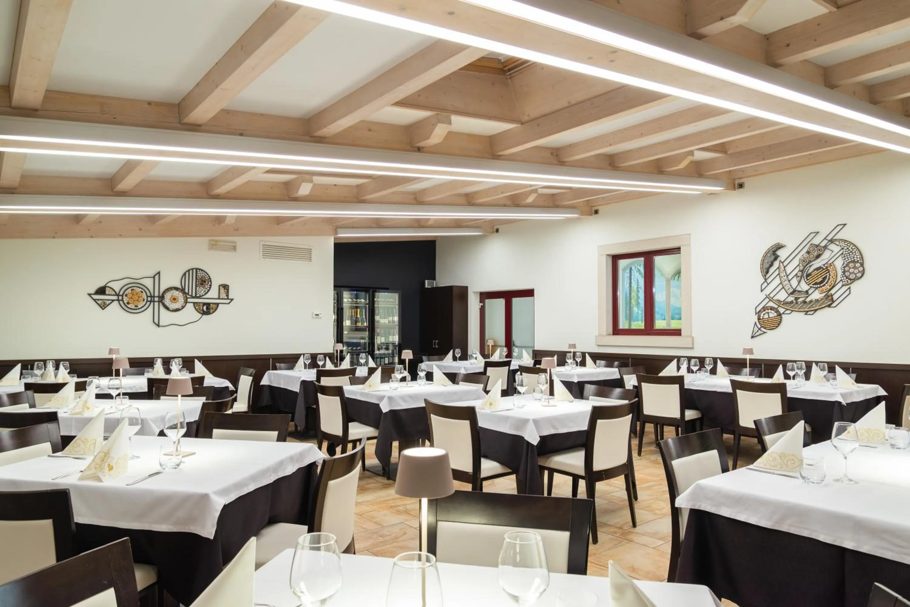 Restaurant/places to eat in Hotel Ristorante Alla Nave