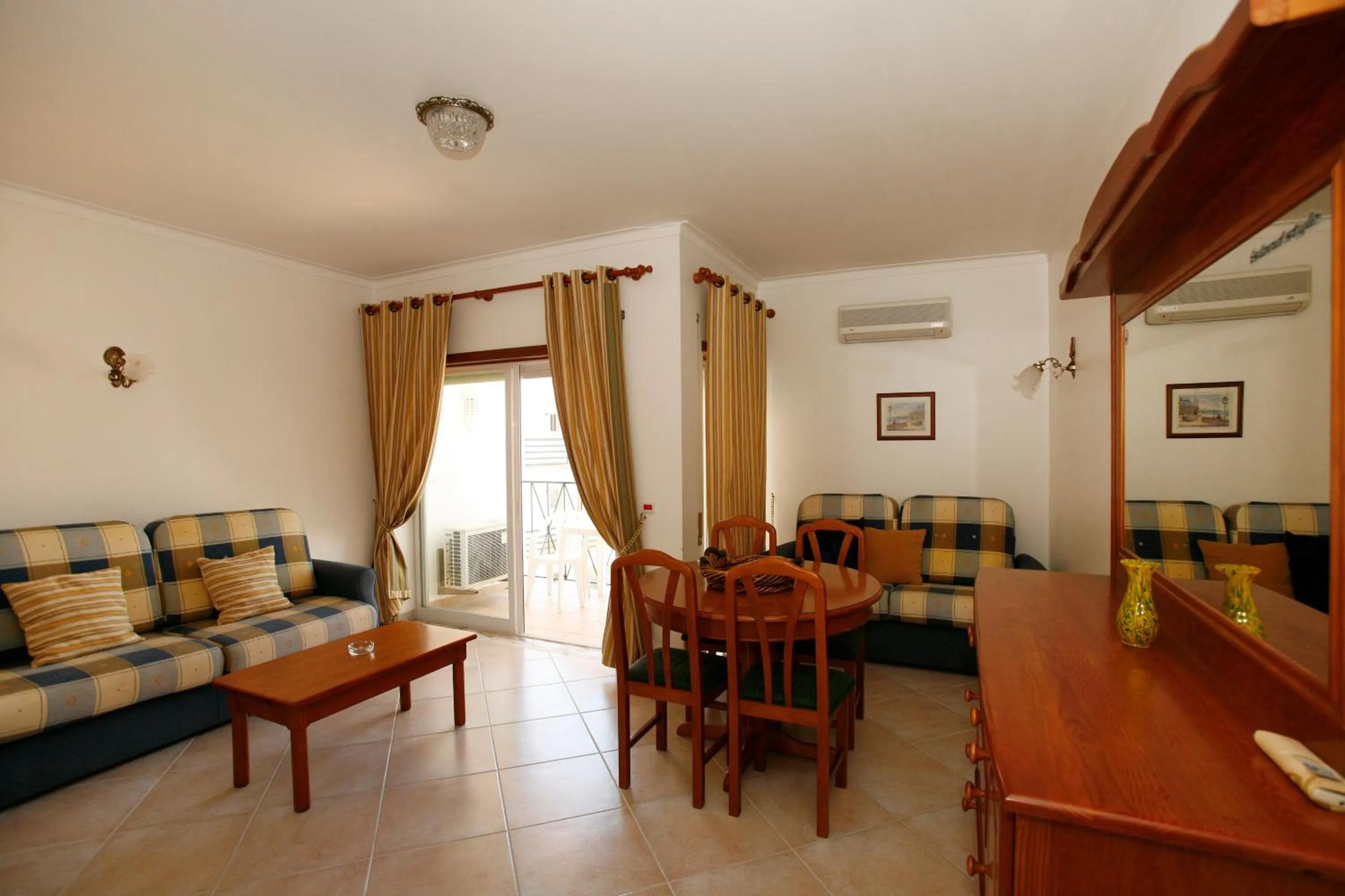 Living room in Apartamentos Coral do Vau