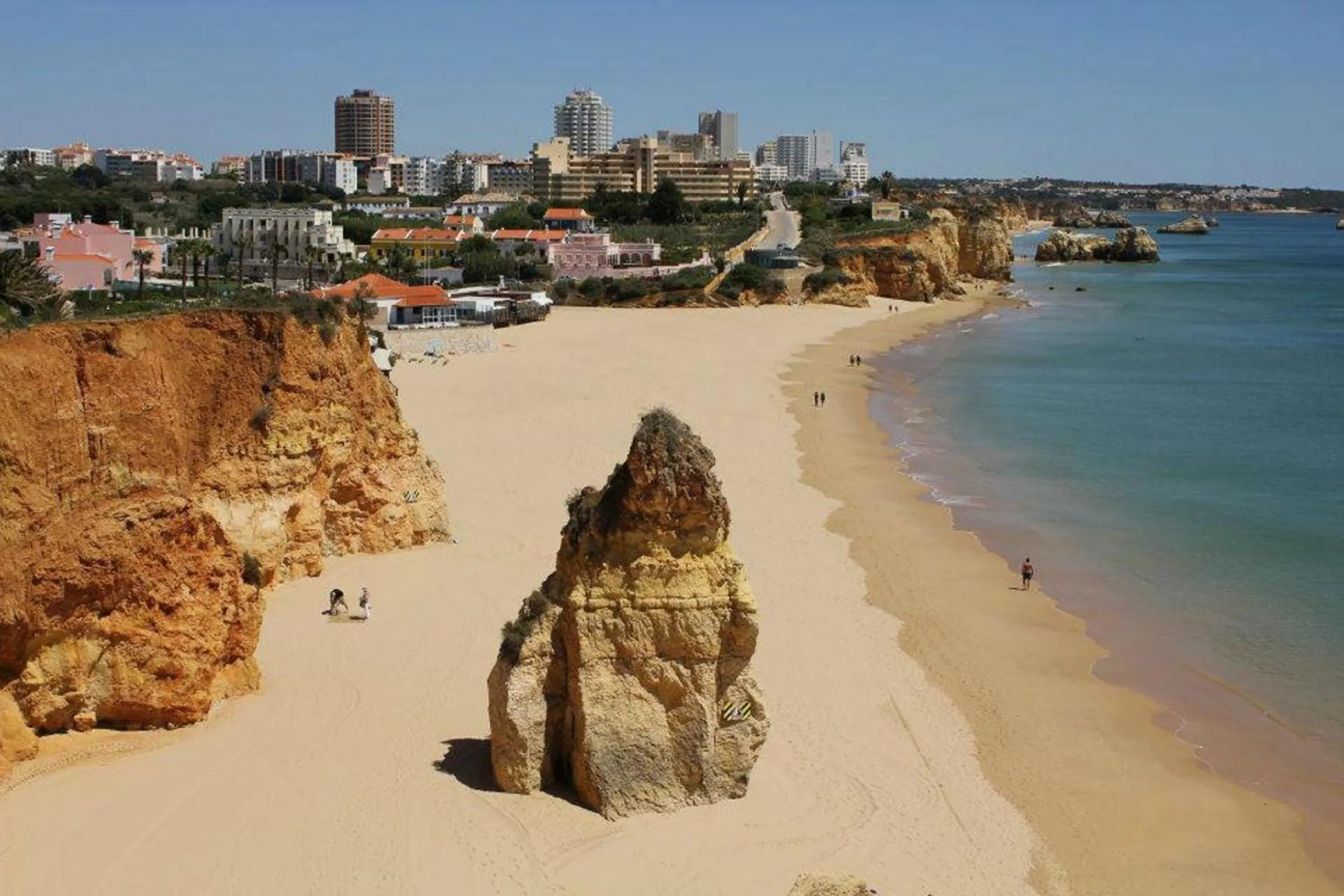 Nearby landmark in Apartamentos Coral do Vau