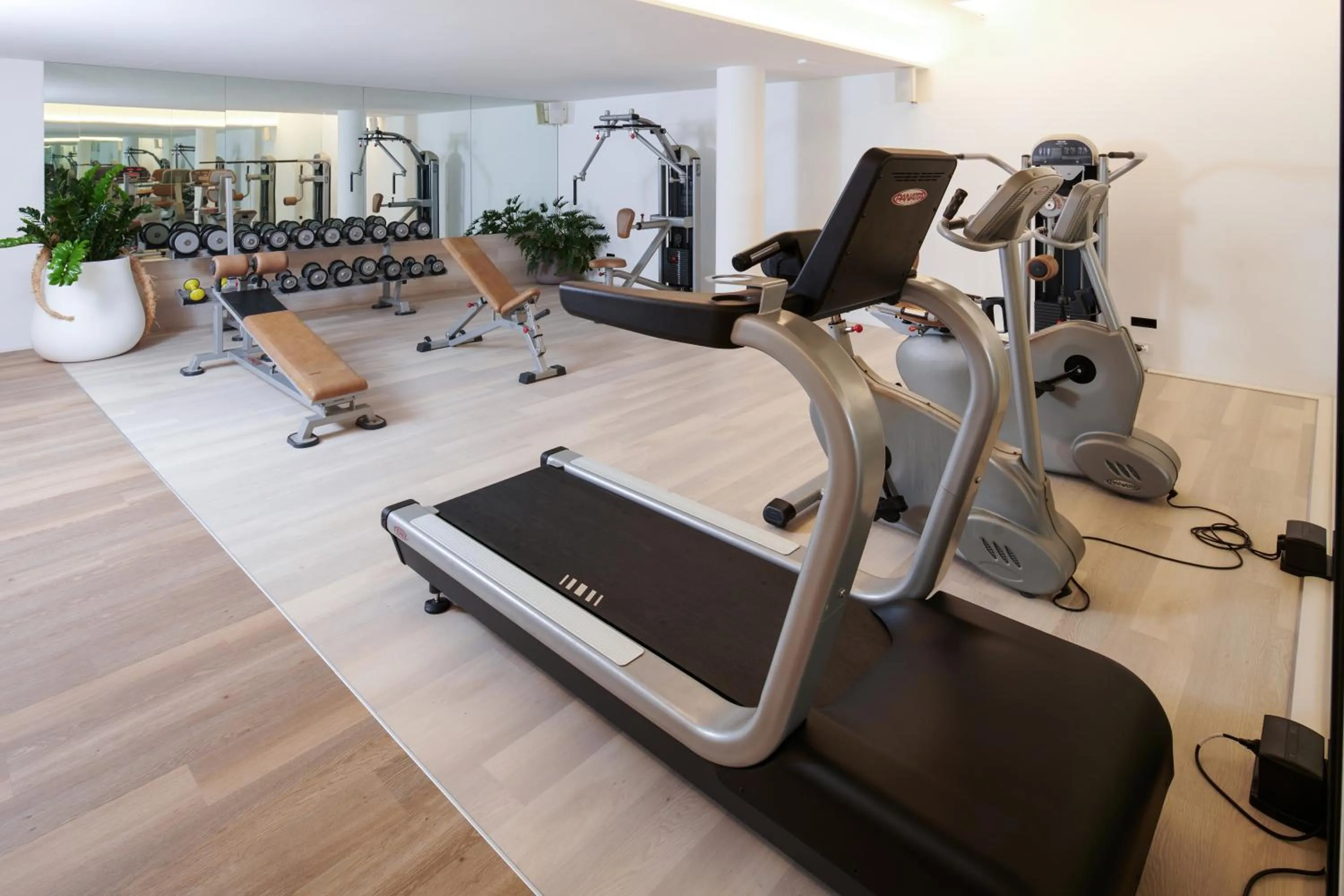 Fitness centre/facilities in Jesolopalace Hotel & Aparthotel