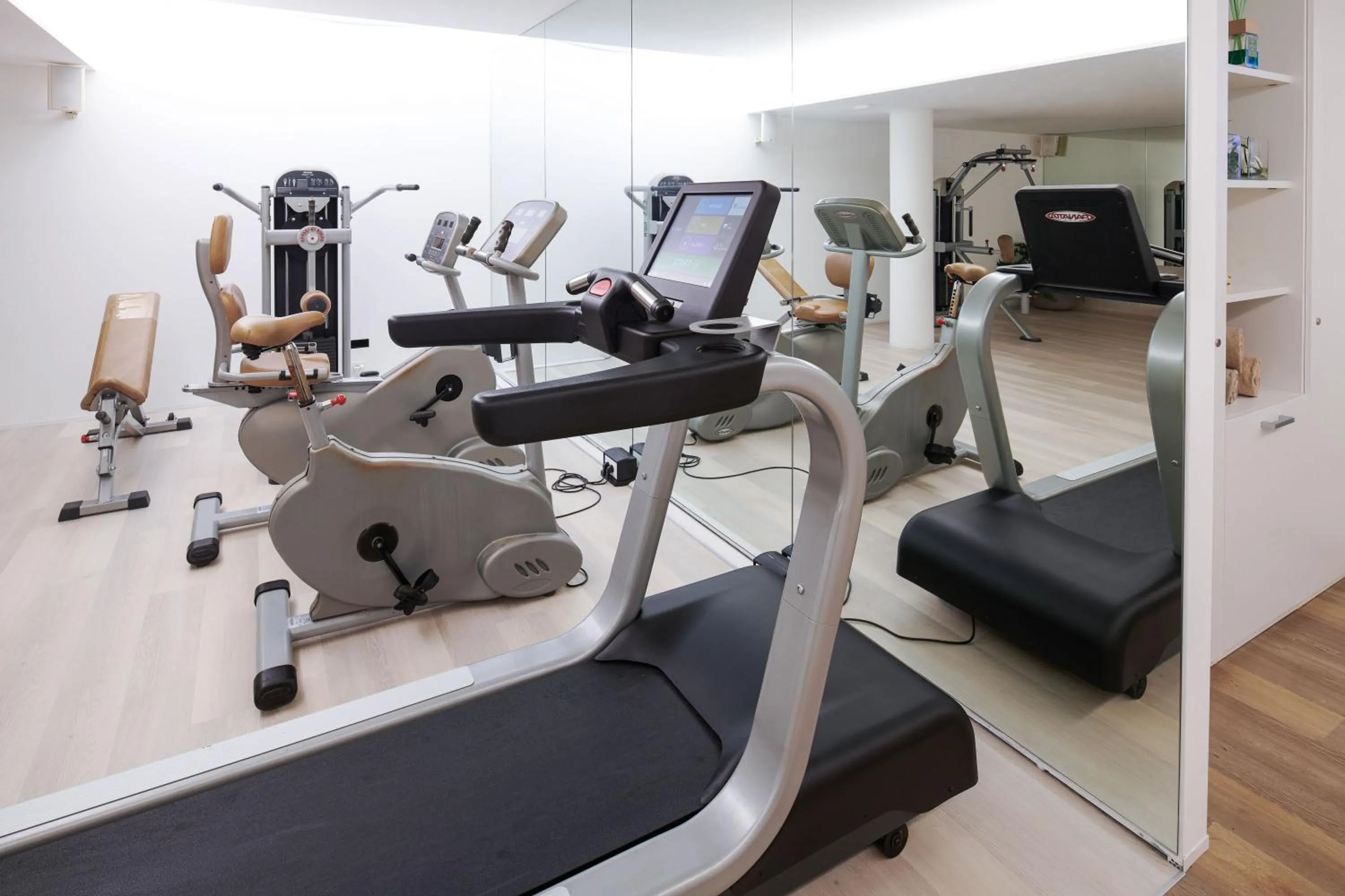 Fitness centre/facilities in Jesolopalace Hotel & Aparthotel