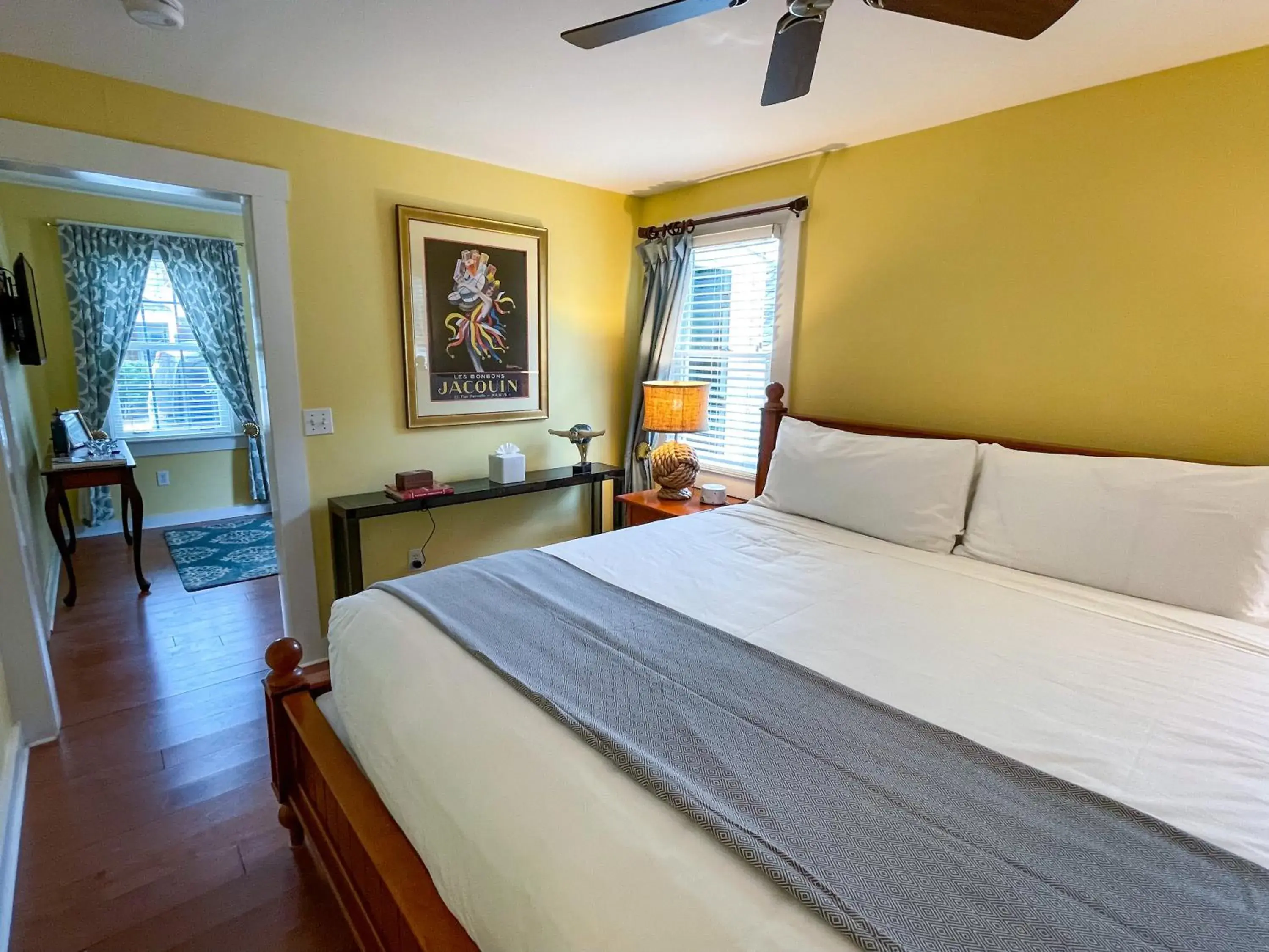 King Suite in Inn at Cook Street King Suite in Inn at Cook Street