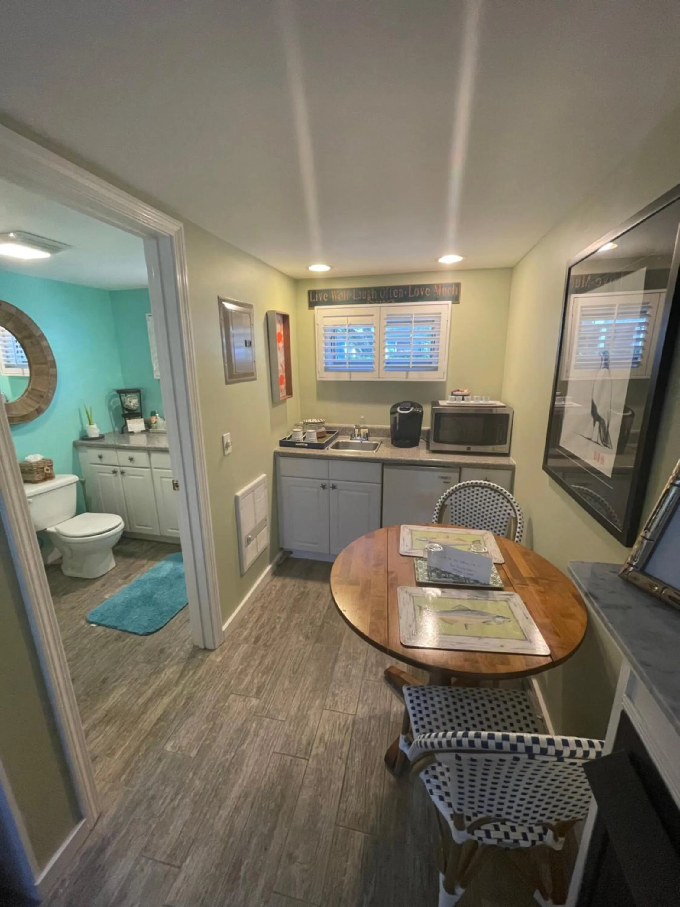 Kitchen or kitchenette in Inn at Cook Street