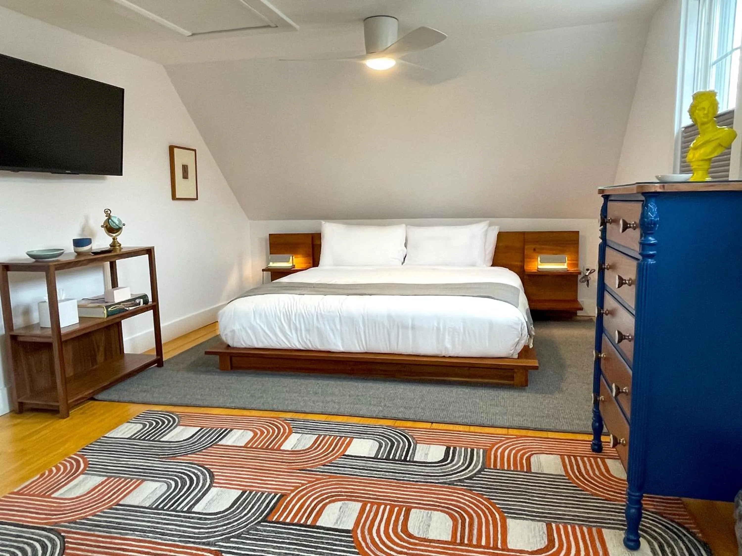 Bed in Inn at Cook Street