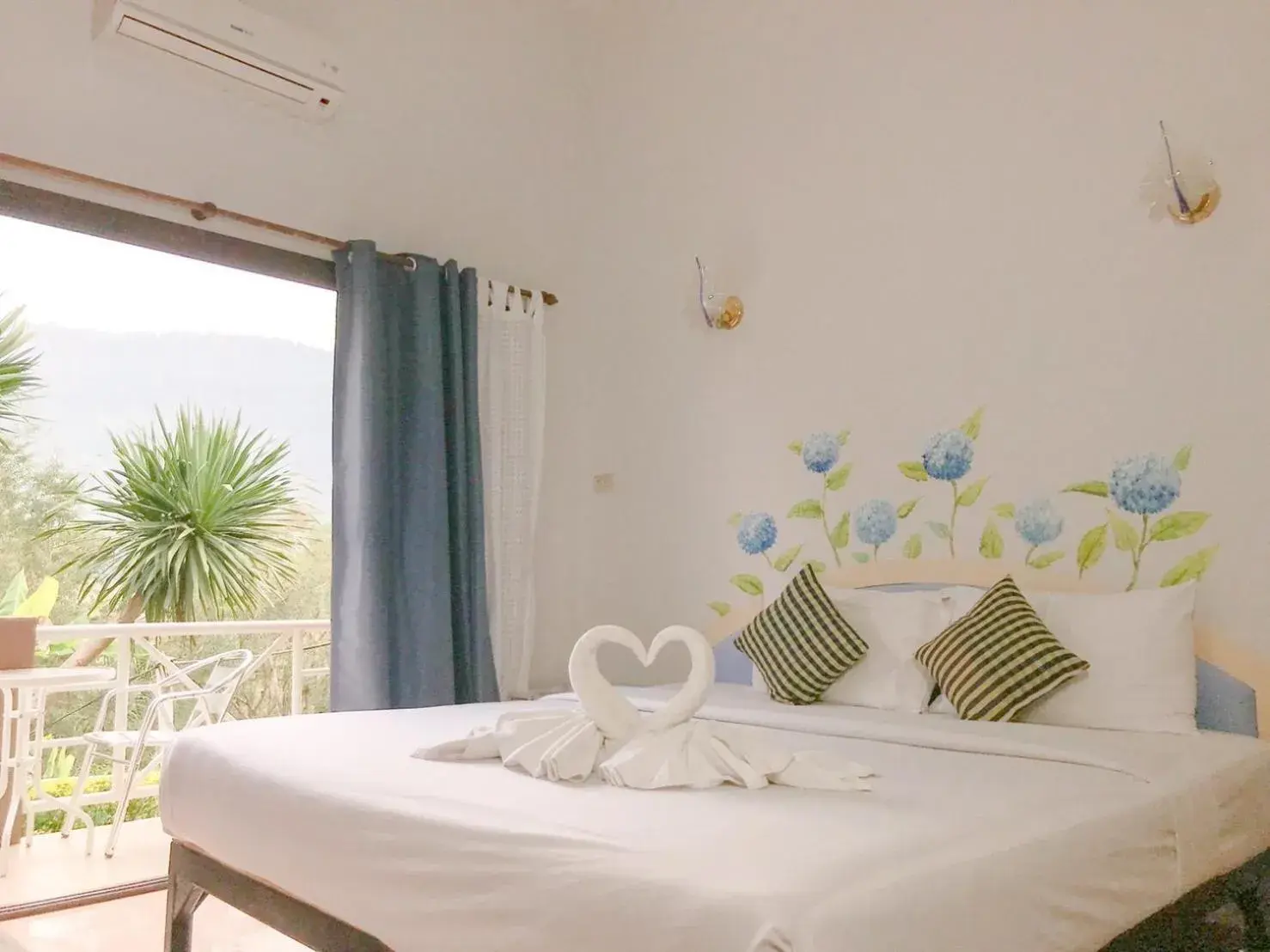 Bed in Phurua Bussaba Resort & Spa Bed in Phurua Bussaba Resort & Spa