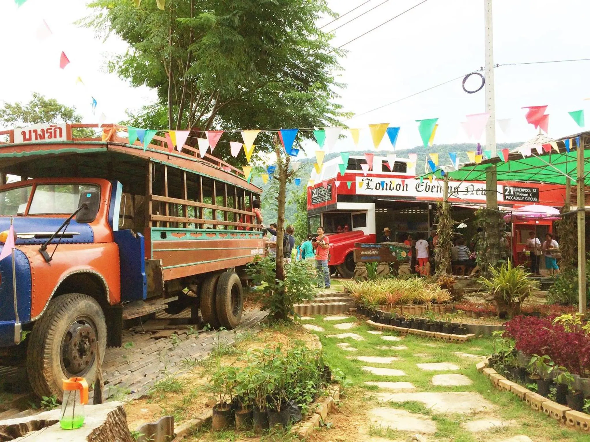 Shopping Area in Phurua Bussaba Resort & Spa
