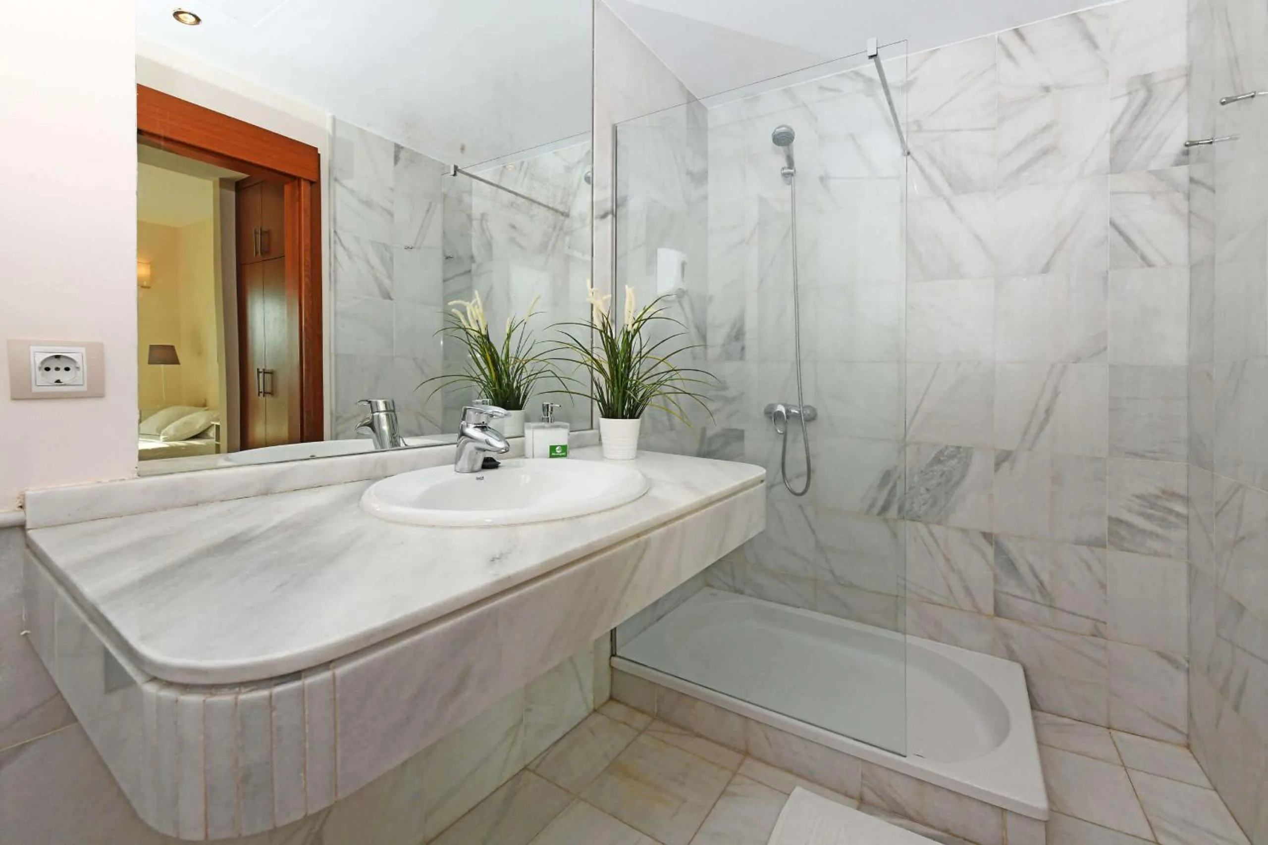Bathroom in Salobre Morro Golf 10