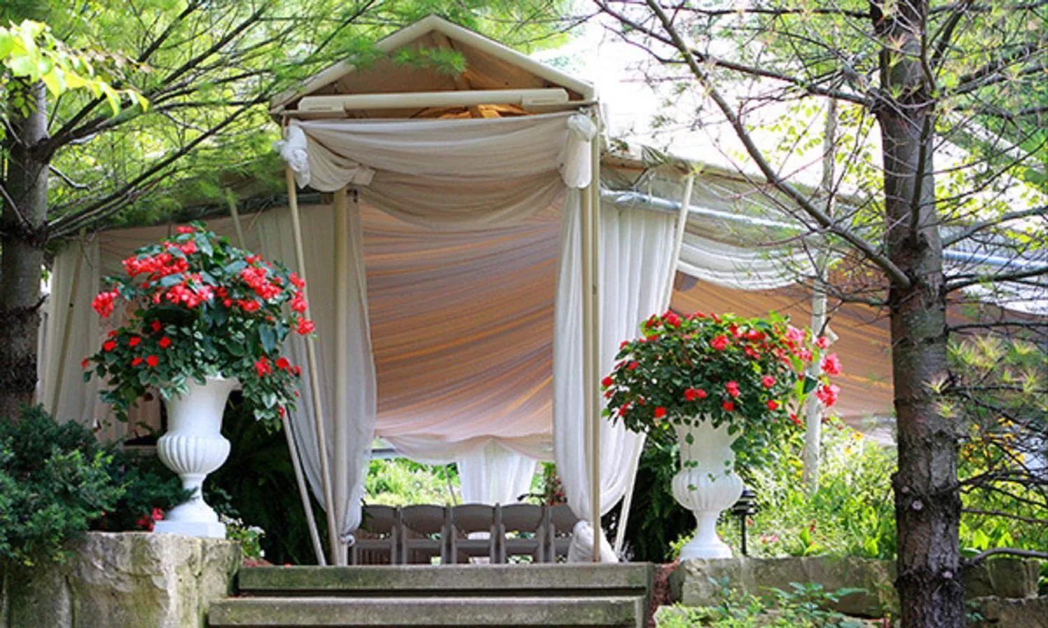 wedding in Hockley Valley Resort