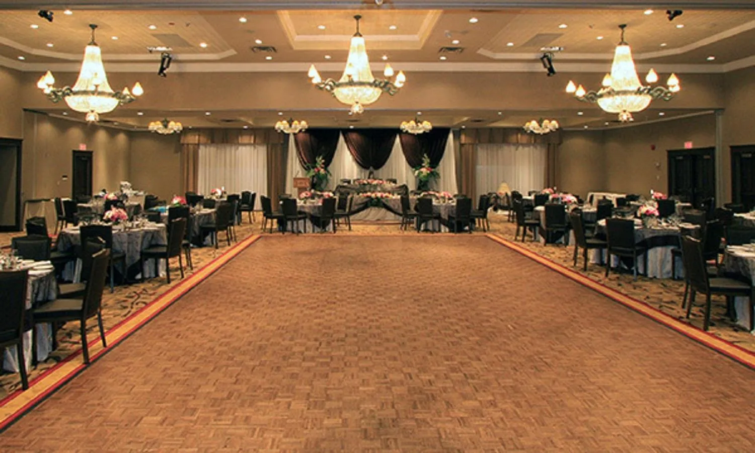 wedding in Hockley Valley Resort