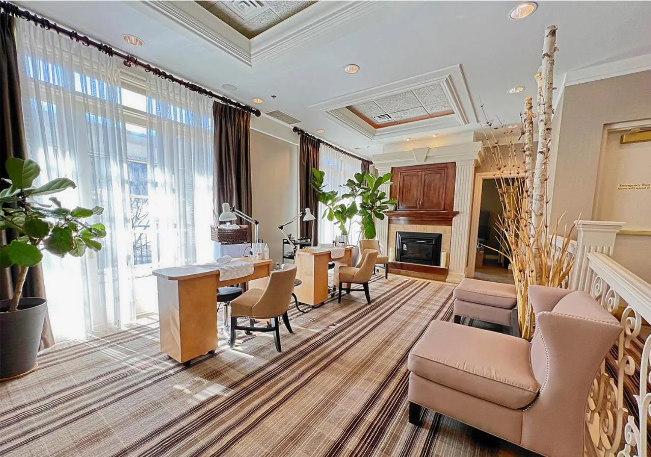 Spa and wellness centre/facilities in Hockley Valley Resort