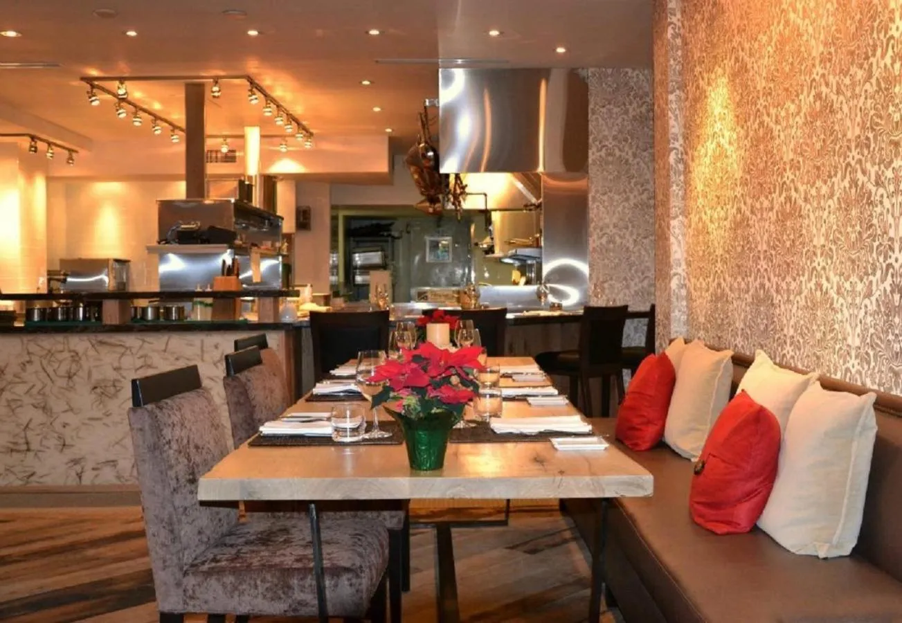 Restaurant/places to eat in Hockley Valley Resort