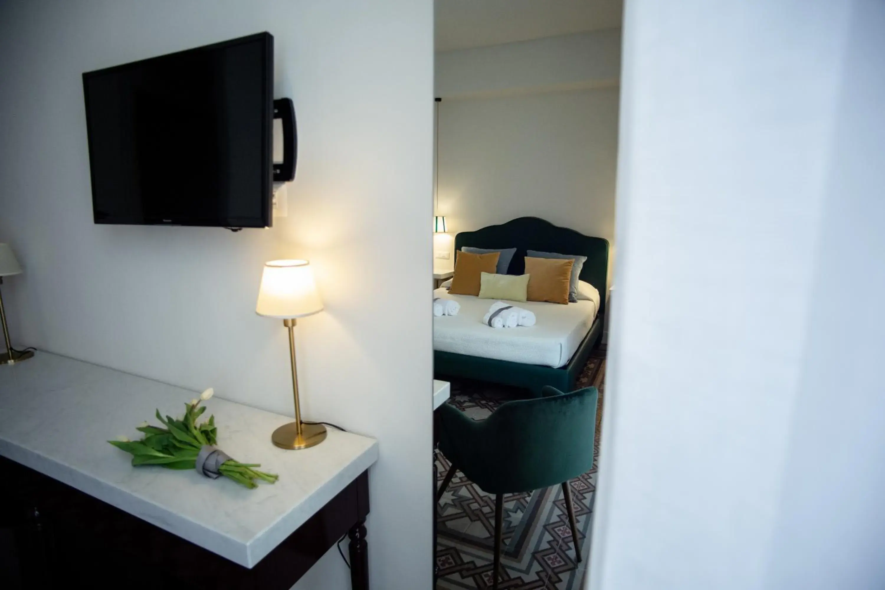 Double Room with Terrace in Suite35 Double Room with Terrace in Suite35