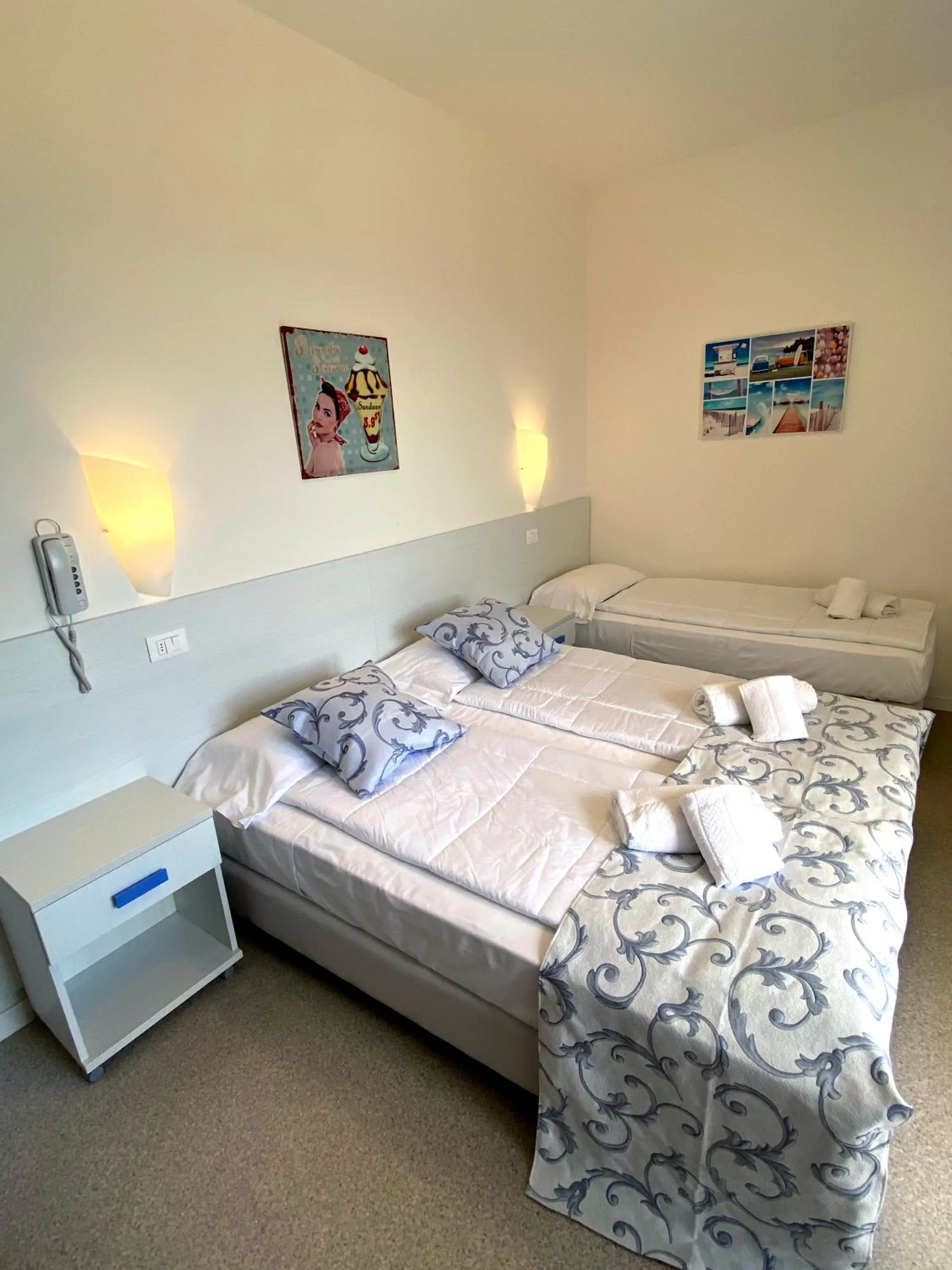 Bedroom, Bed in Hotel Linda