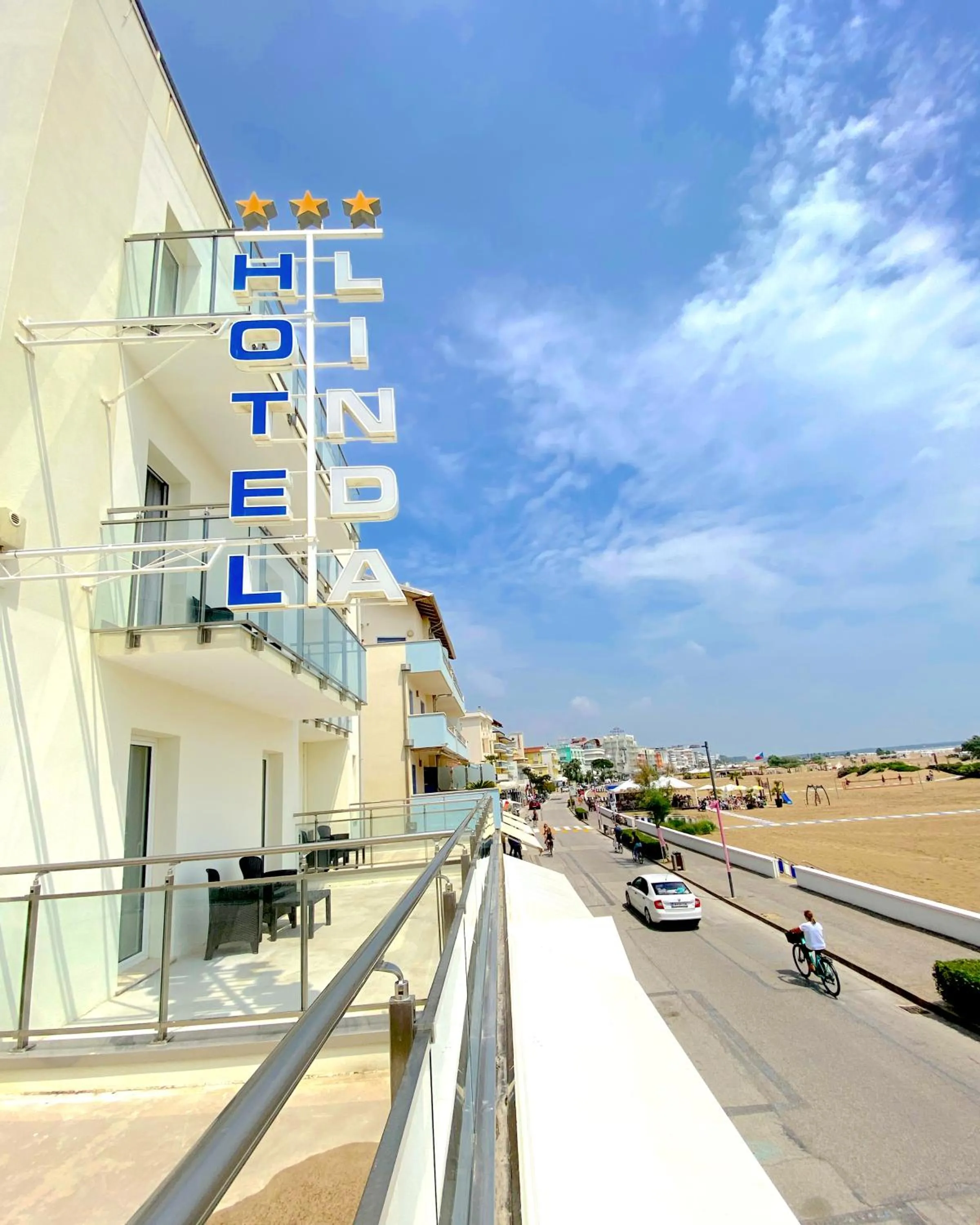 Property building in Hotel Linda