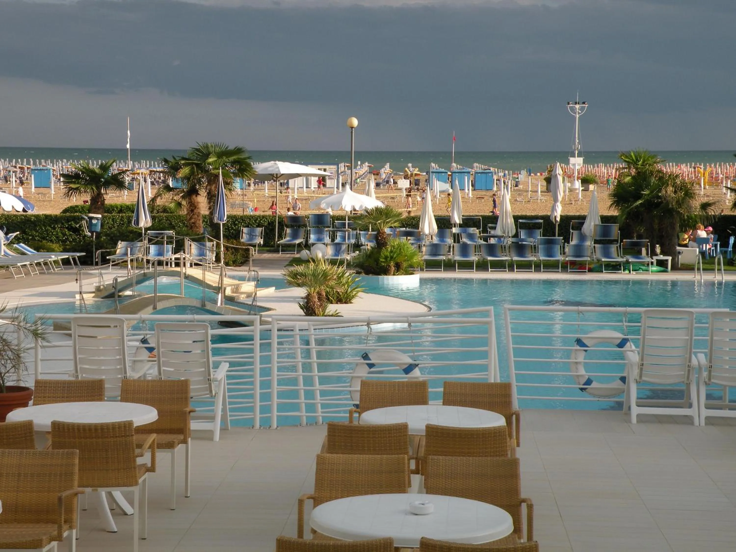Day in Majestic Beach Hotel & Wellness