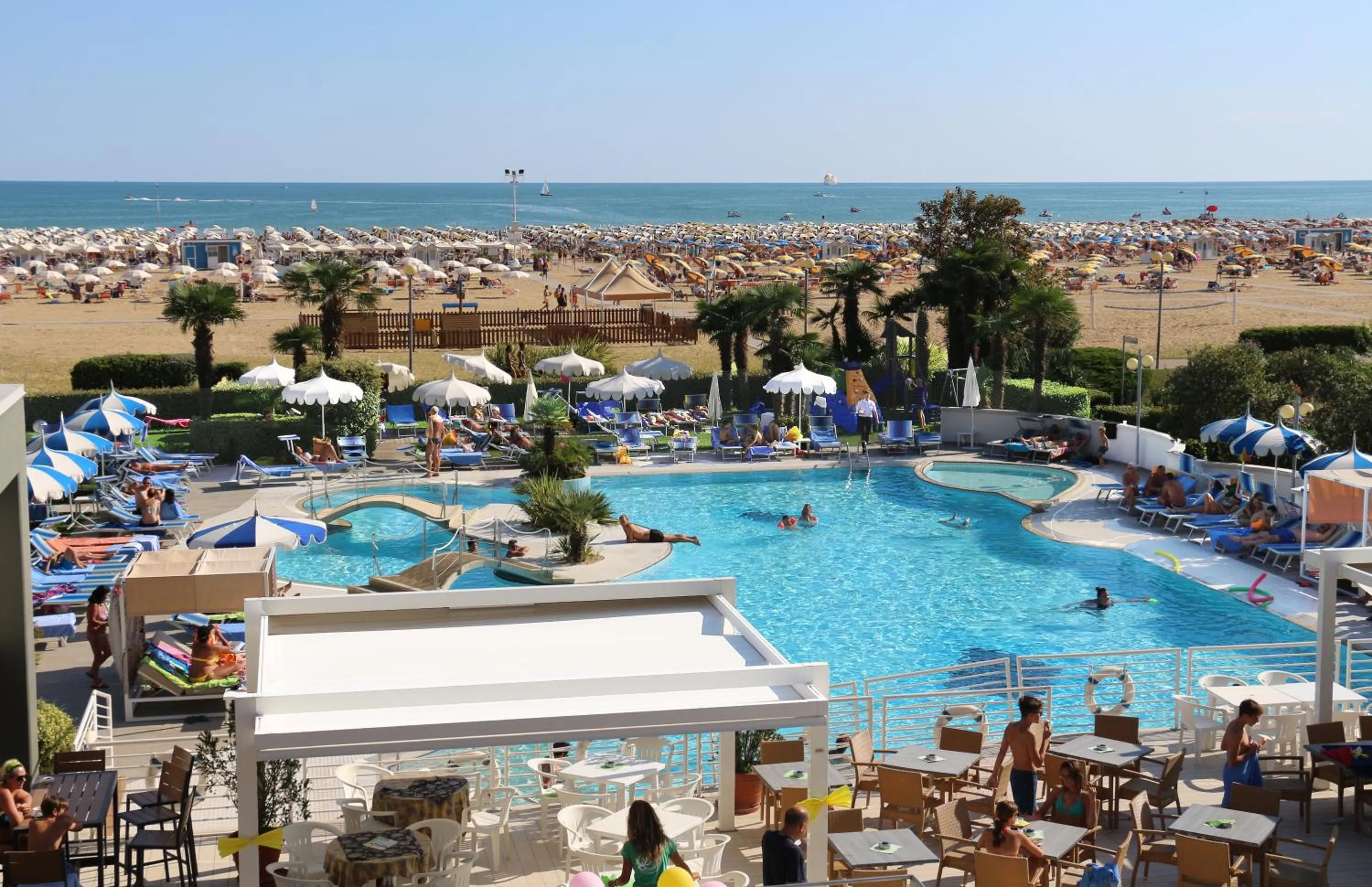 People in Majestic Beach Hotel & Wellness