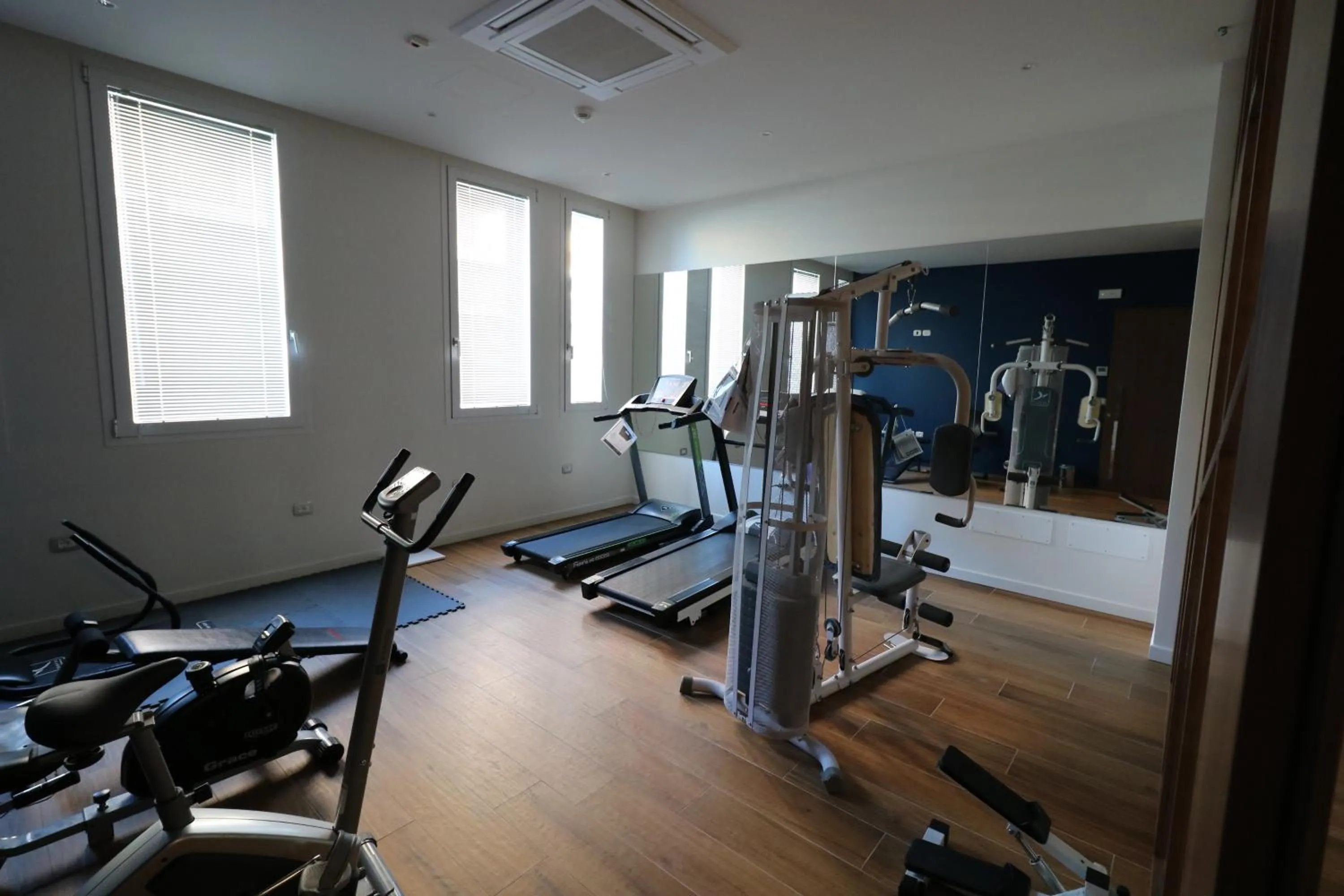 Majestic Beach Hotel & Wellness
