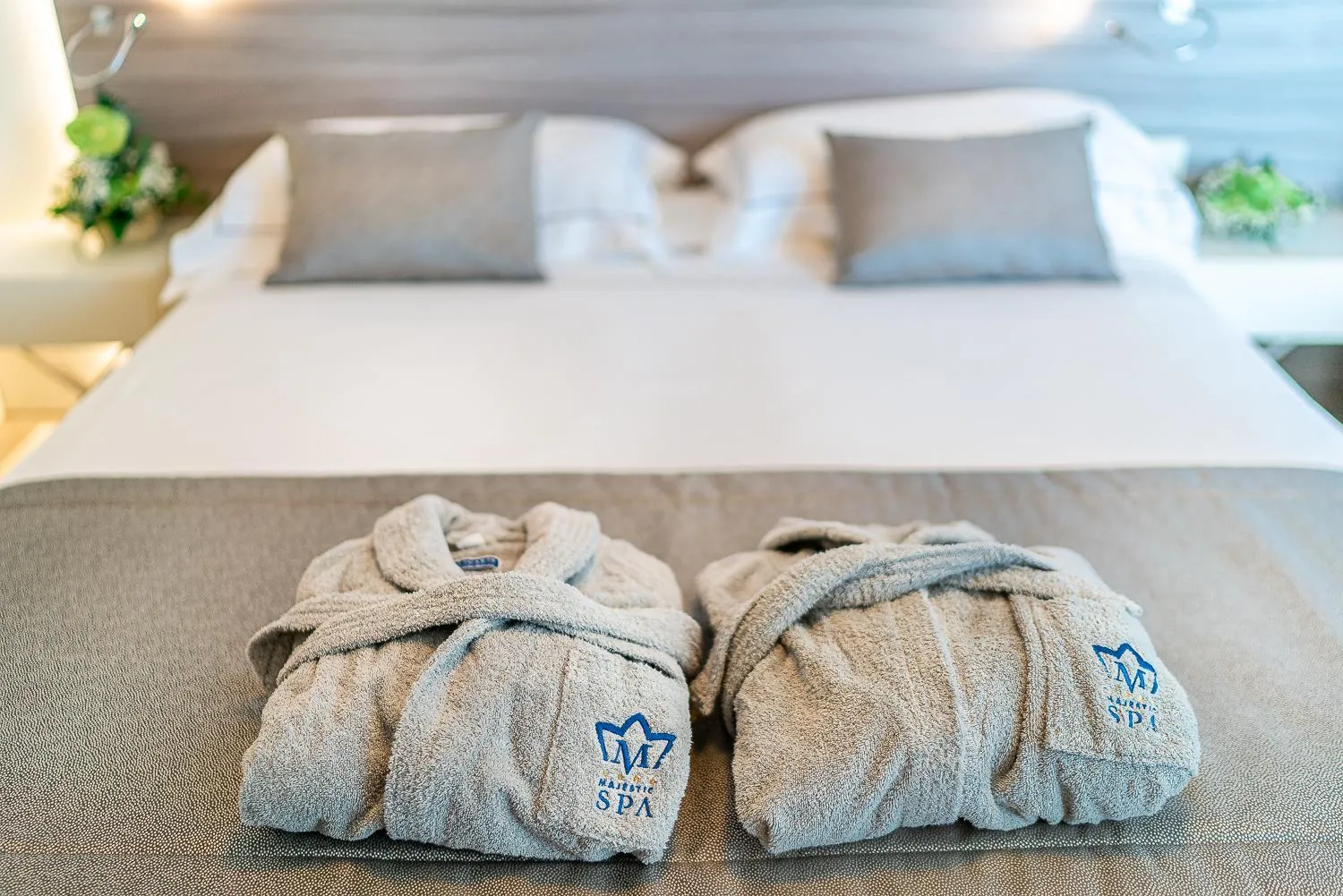 Bed in Majestic Beach Hotel & Wellness